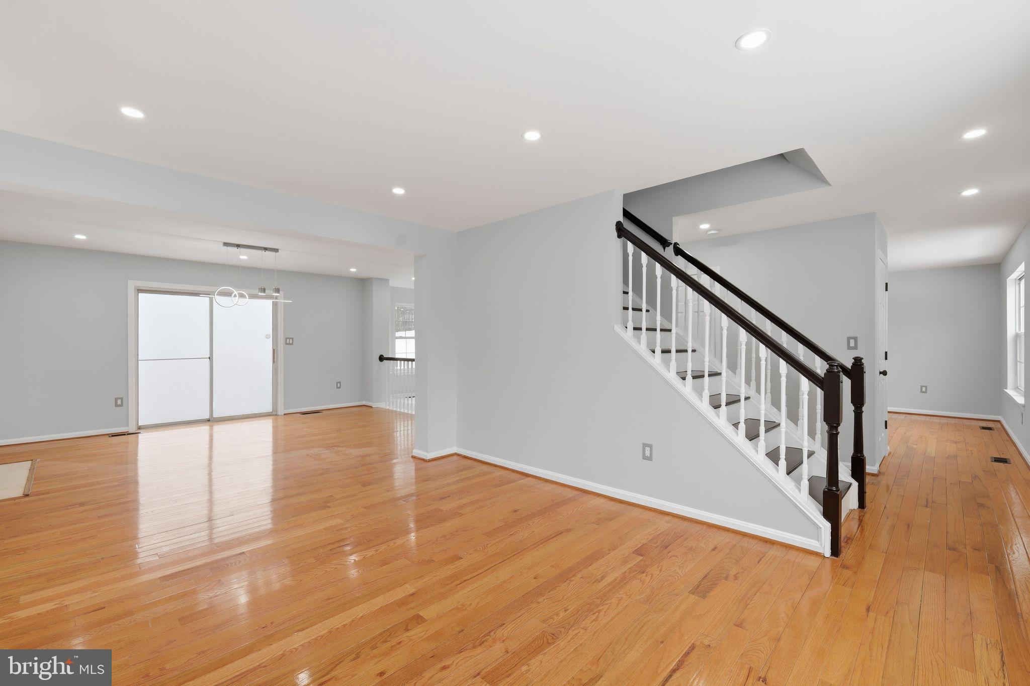 BARNABY KNOLLS PLAT 4 - Residential