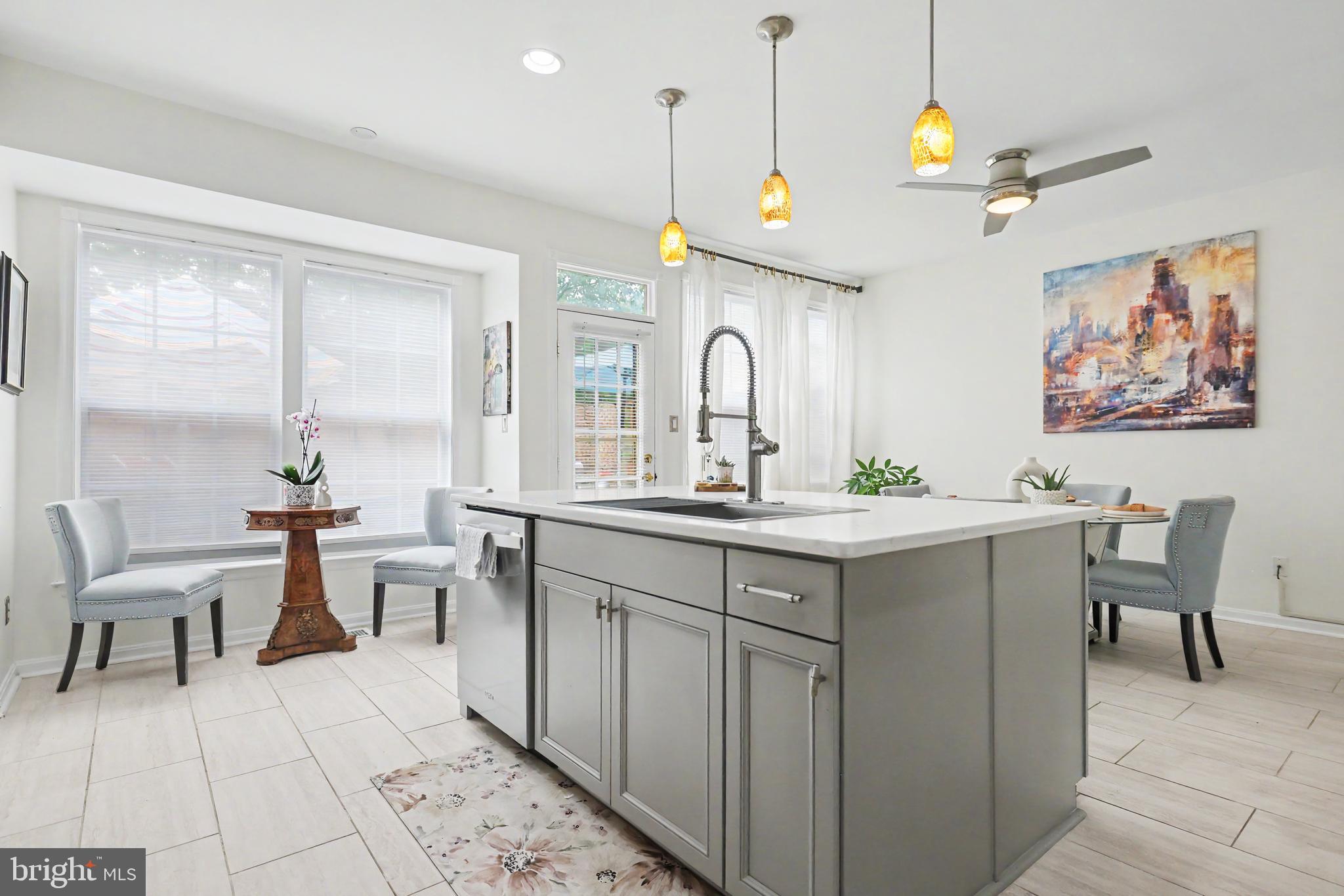 COLONNADE AT DULLES - Residential