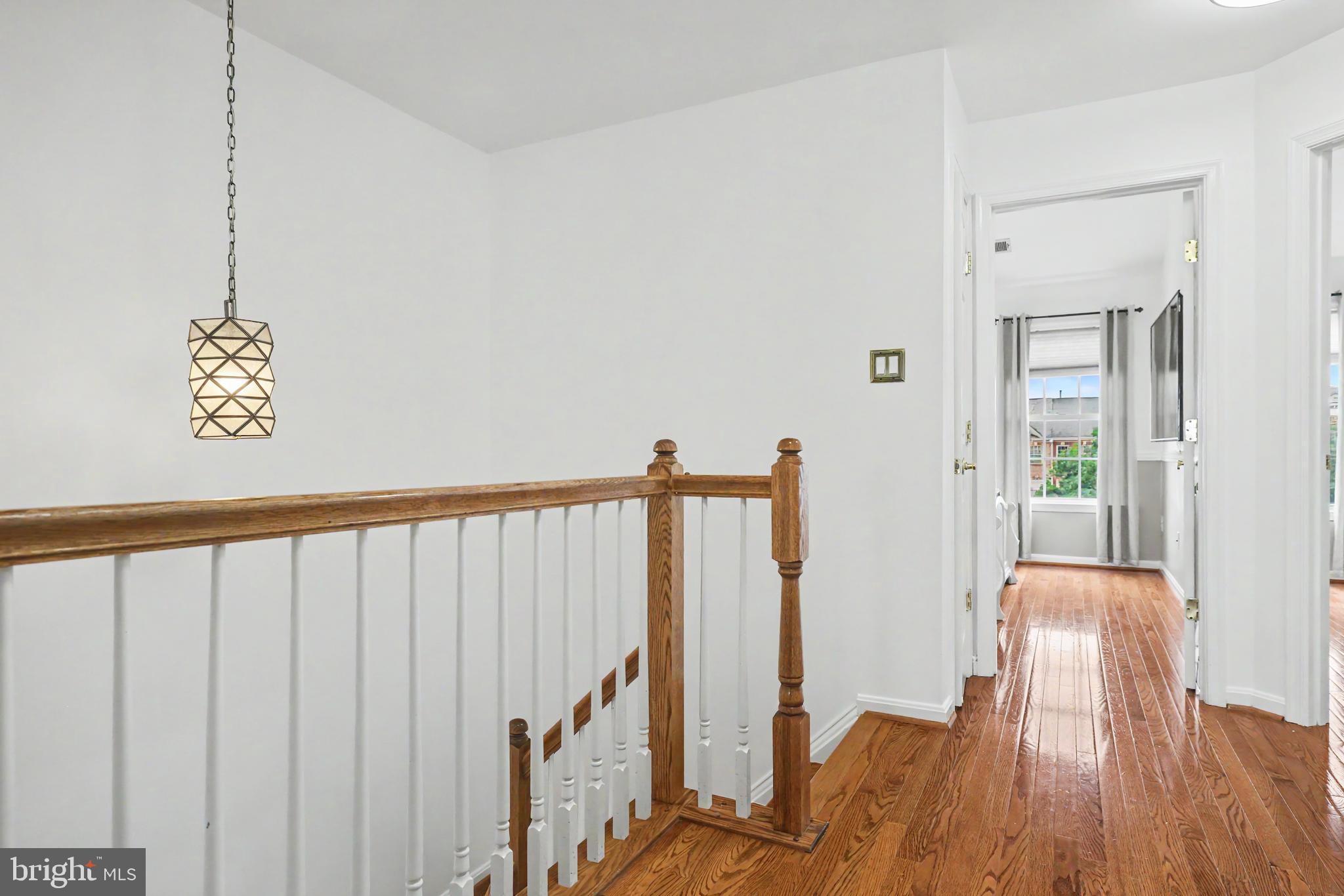 COLONNADE AT DULLES - Residential