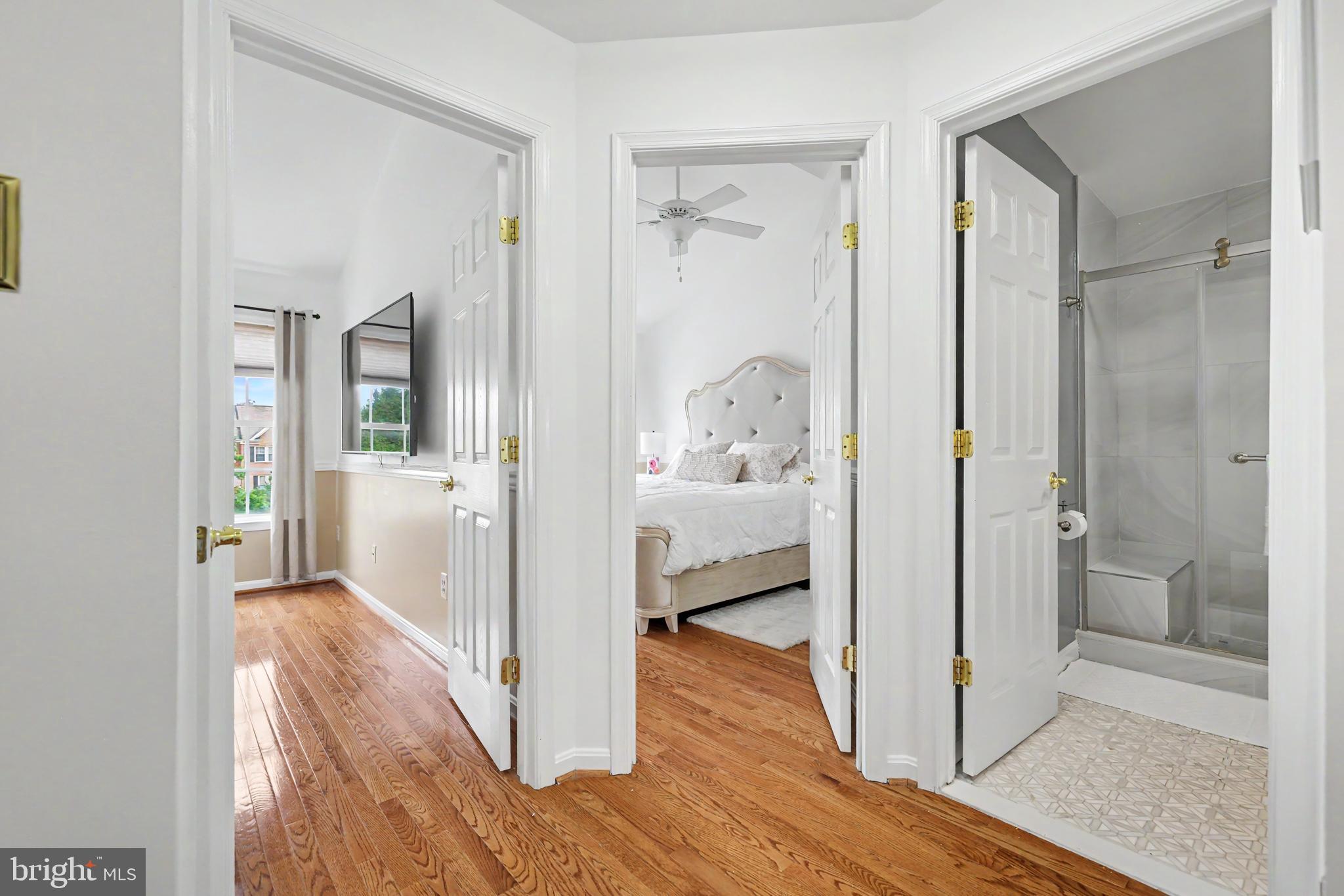 COLONNADE AT DULLES - Residential