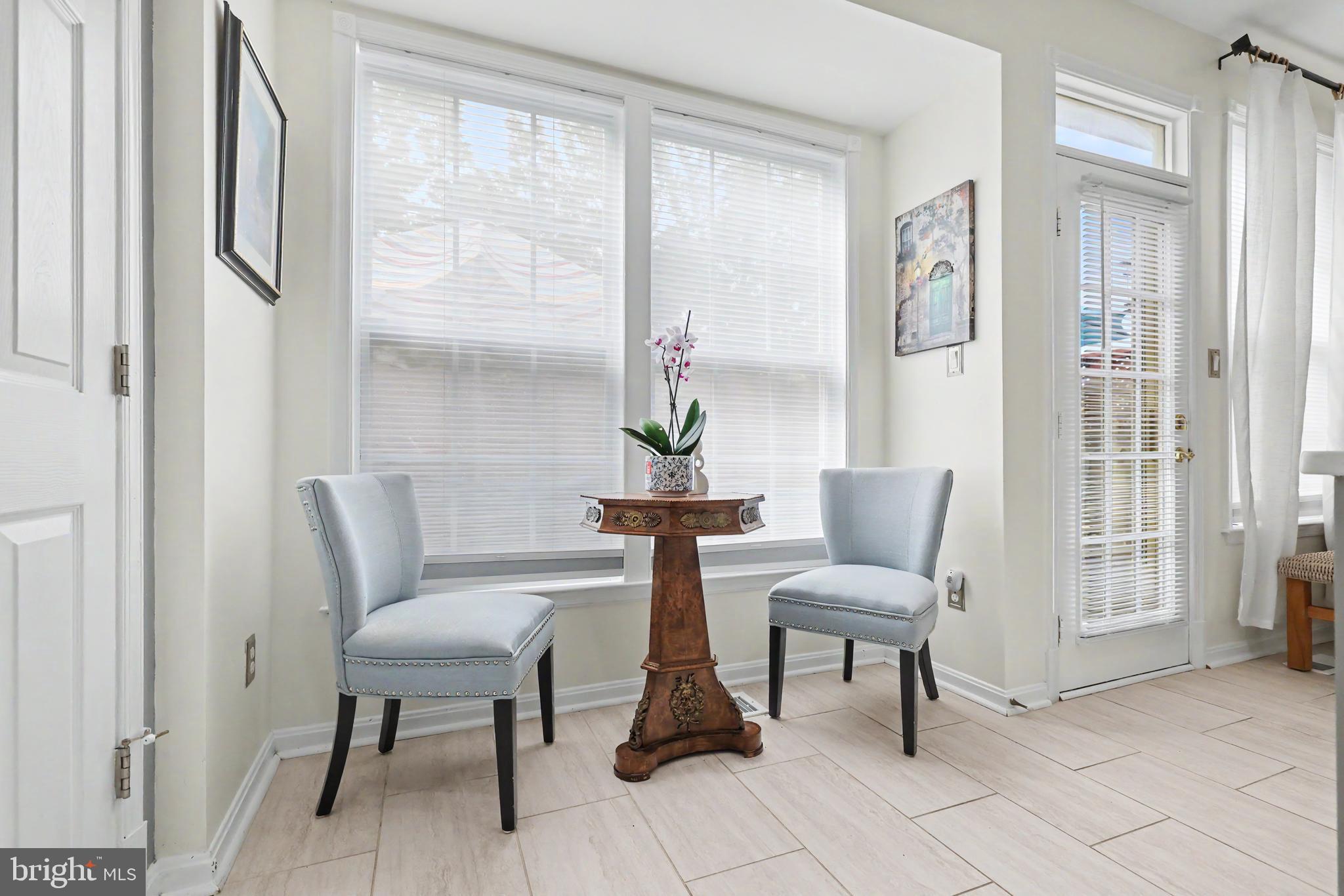 COLONNADE AT DULLES - Residential