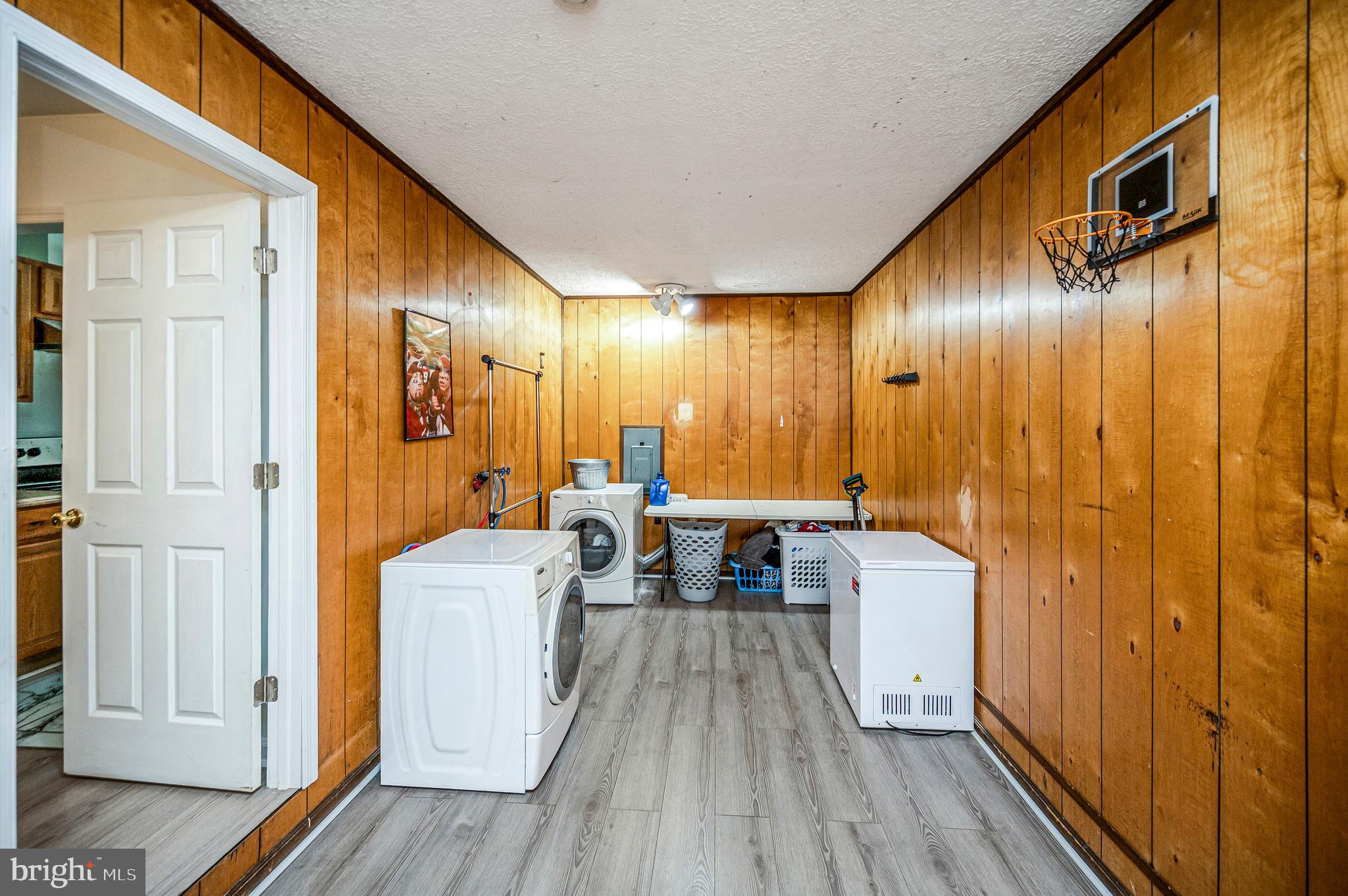 LAKE OF THE WOODS - Residential
