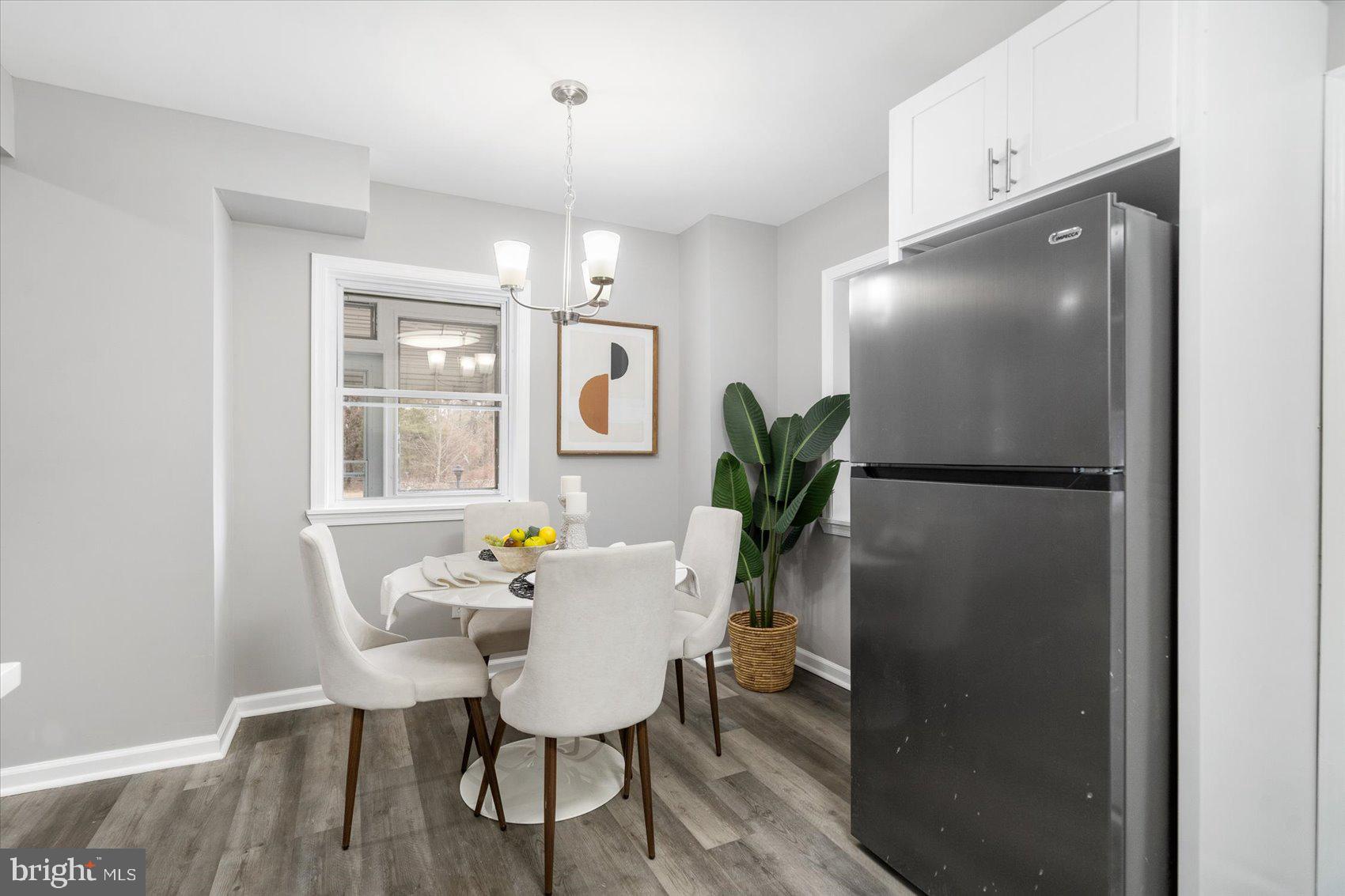 ELMWOOD - Residential
