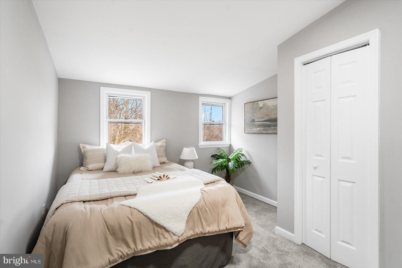 ELMWOOD - Residential