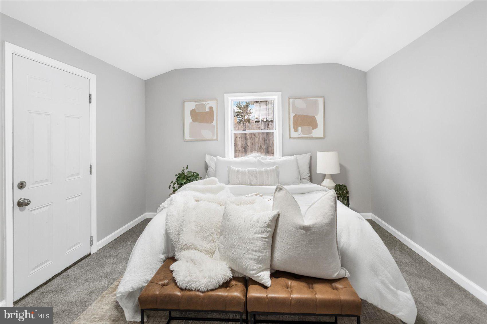 ELMWOOD - Residential