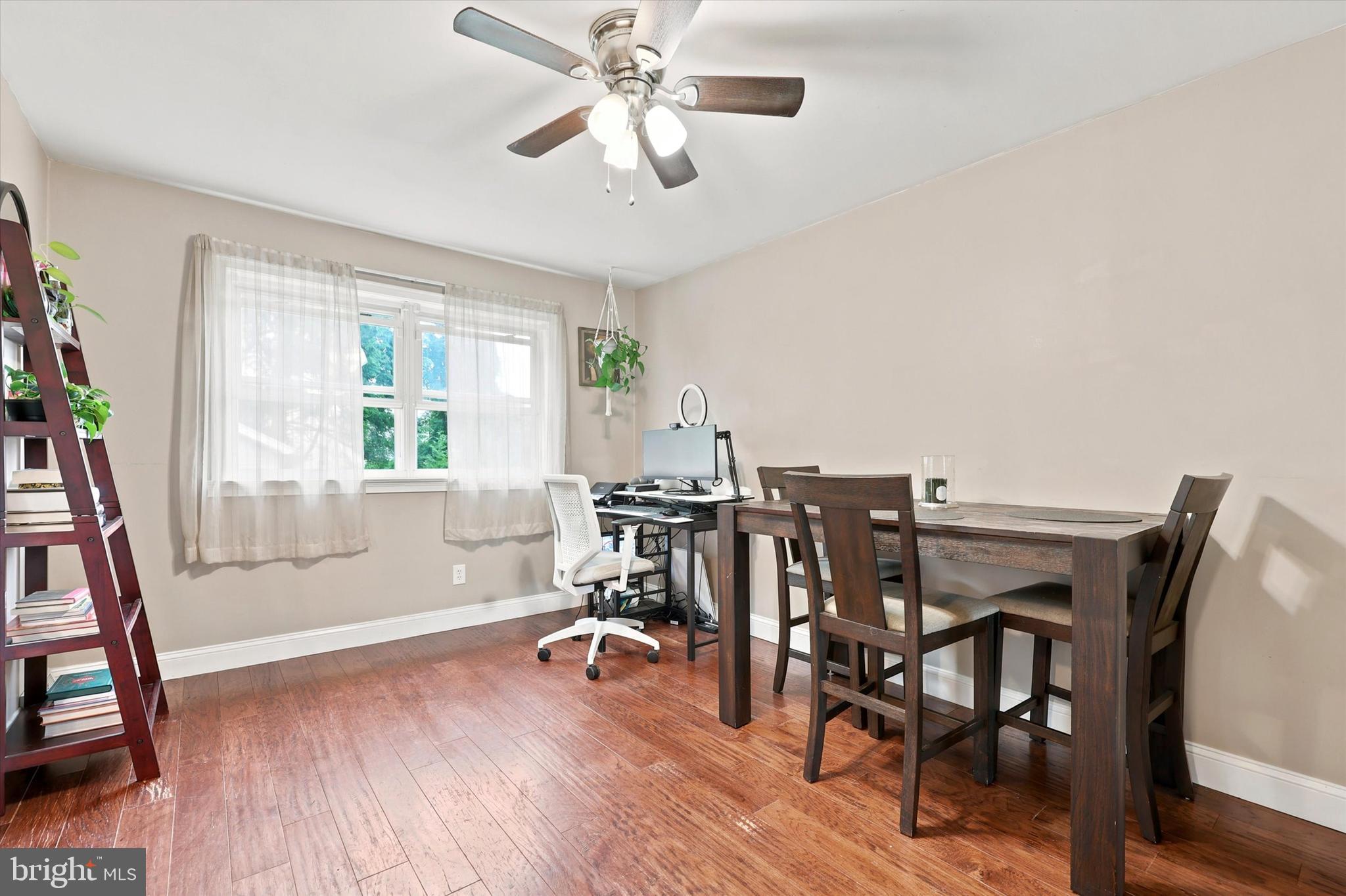 PARKWOOD - Residential