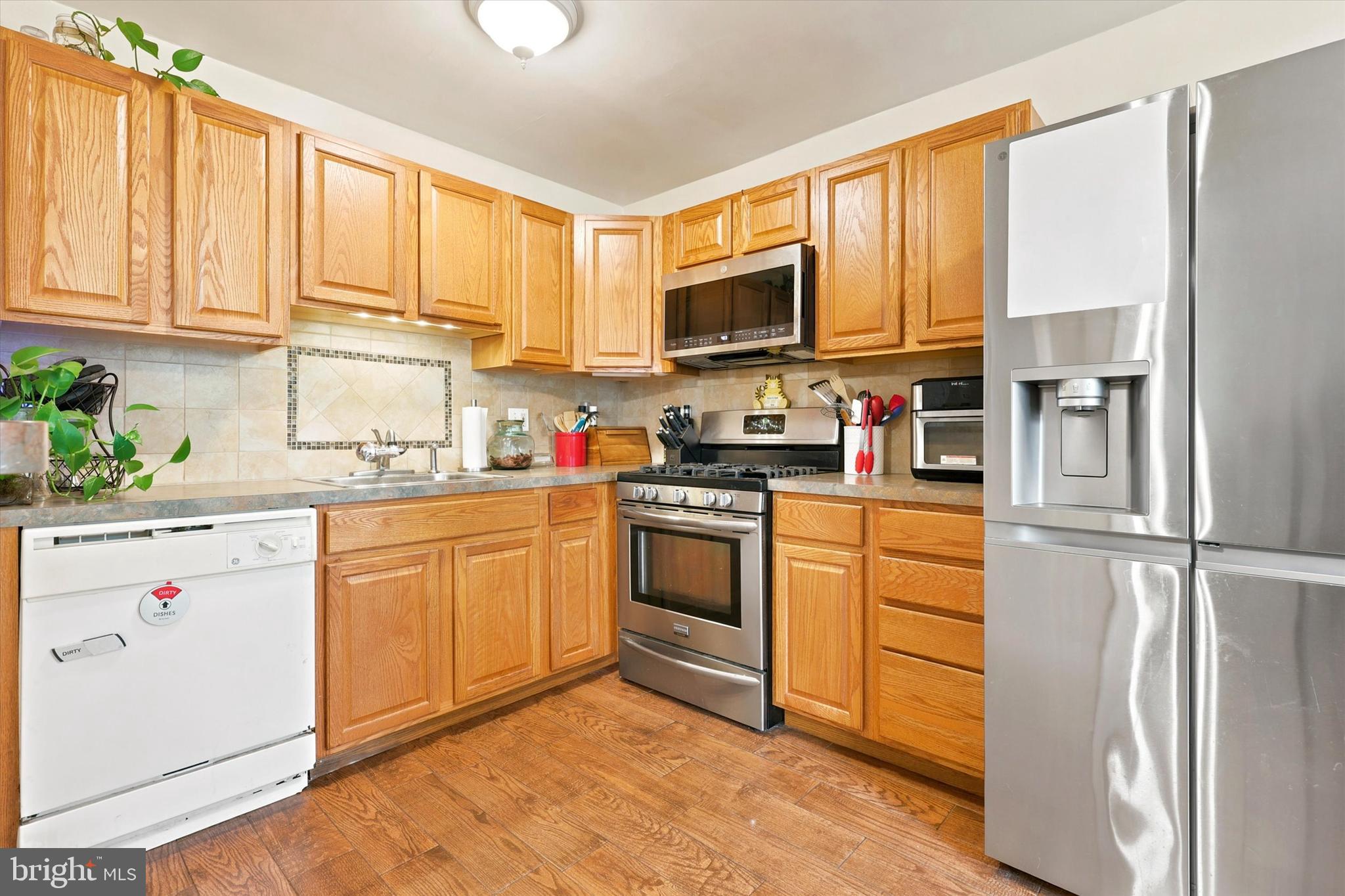 PARKWOOD - Residential