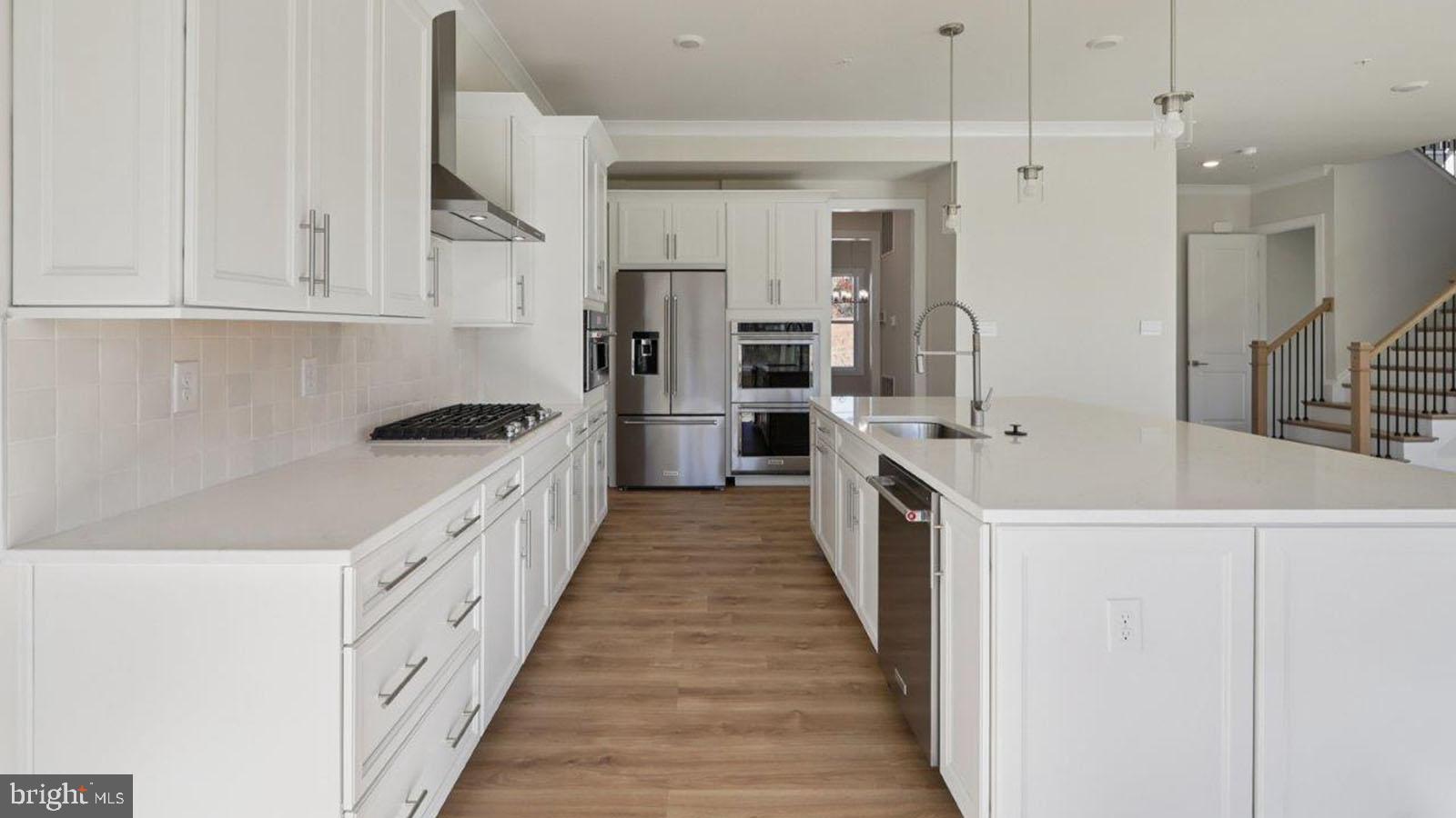 MARSHALL'S LANDING - Residential