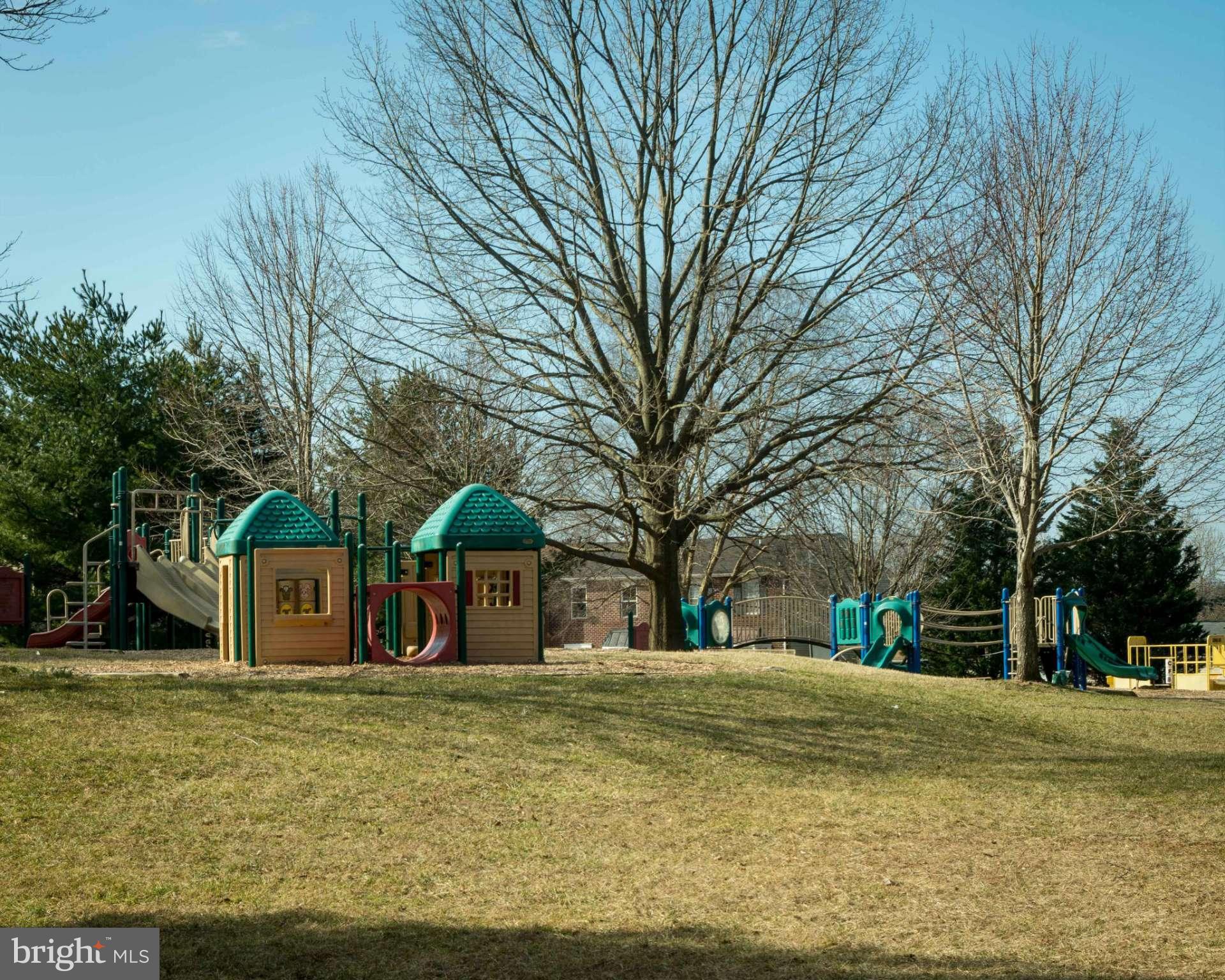 OAKHURST - Residential