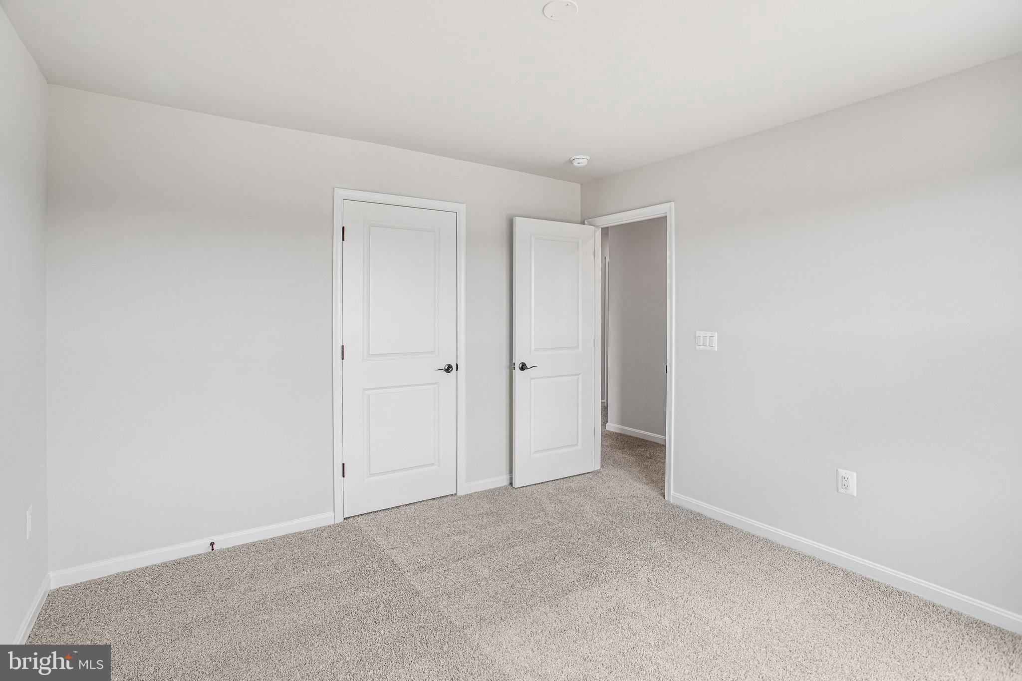 SEASONS AT ROUND MILL MEADOWS - Residential