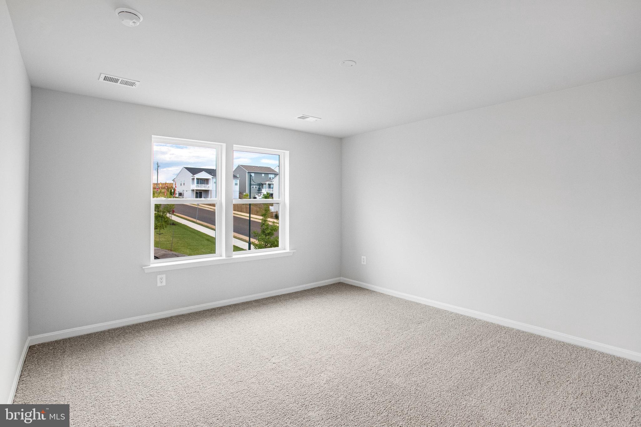 SEASONS AT ROUND MILL MEADOWS - Residential
