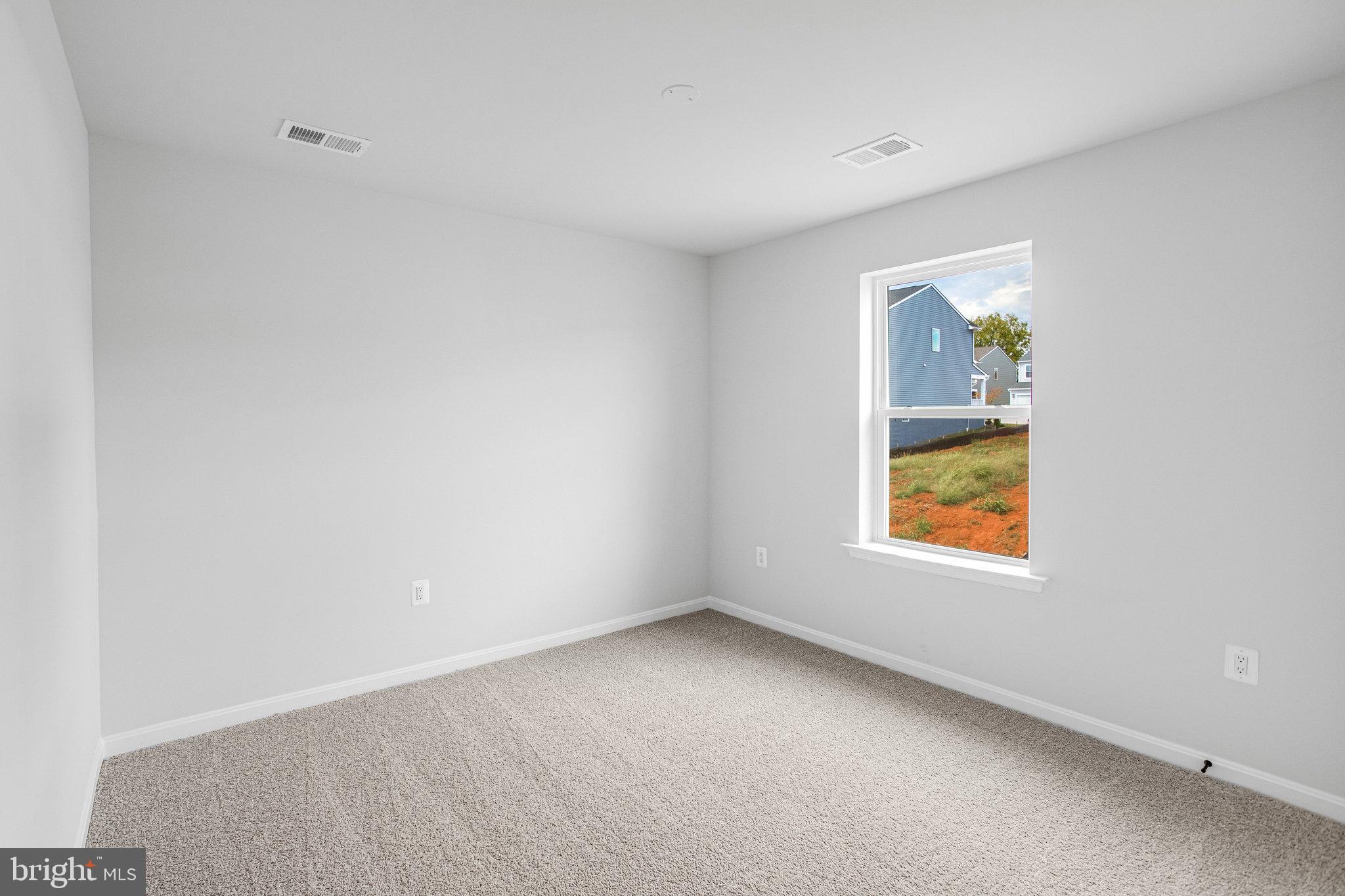 SEASONS AT ROUND MILL MEADOWS - Residential