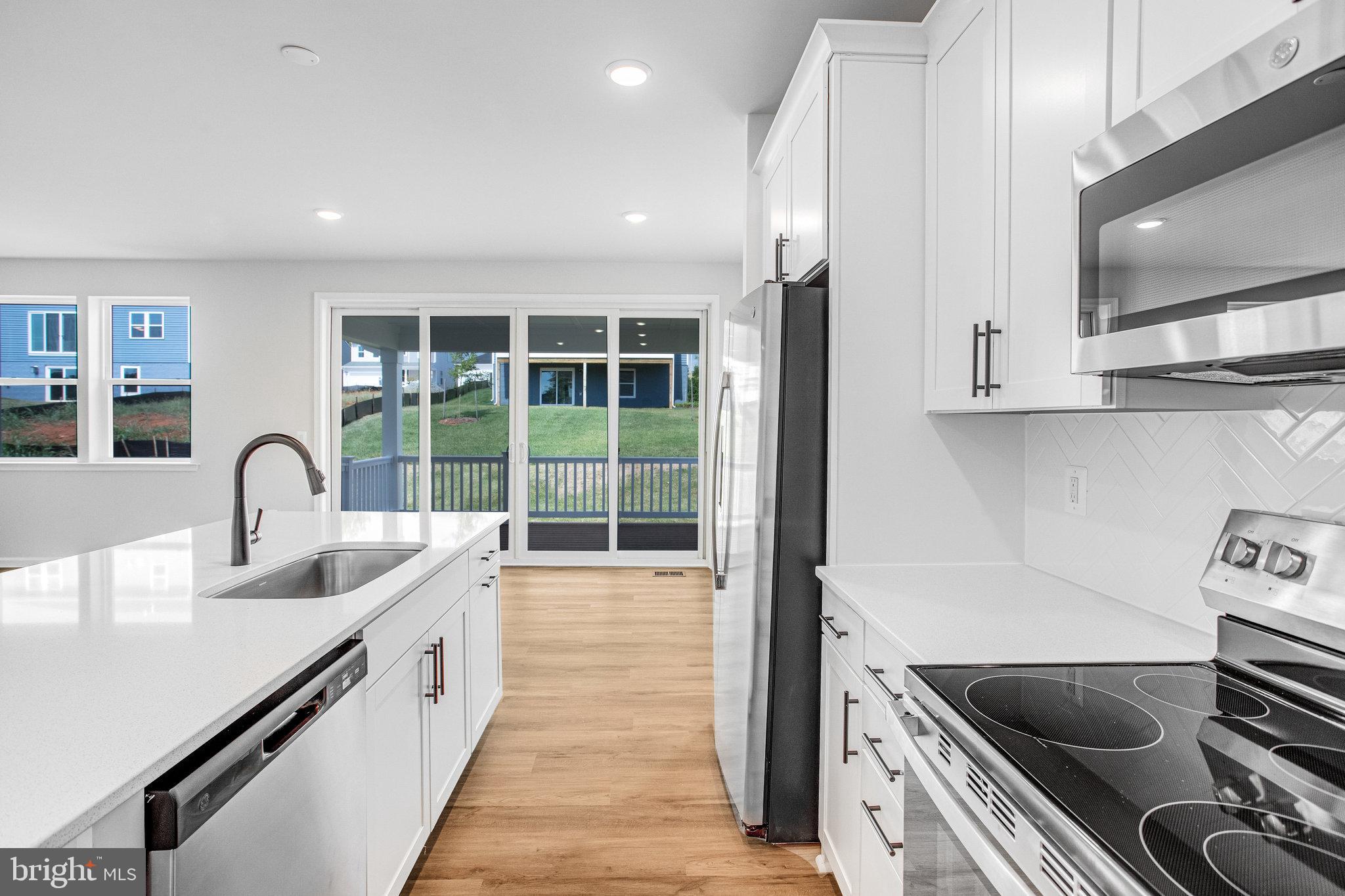 SEASONS AT ROUND MILL MEADOWS - Residential