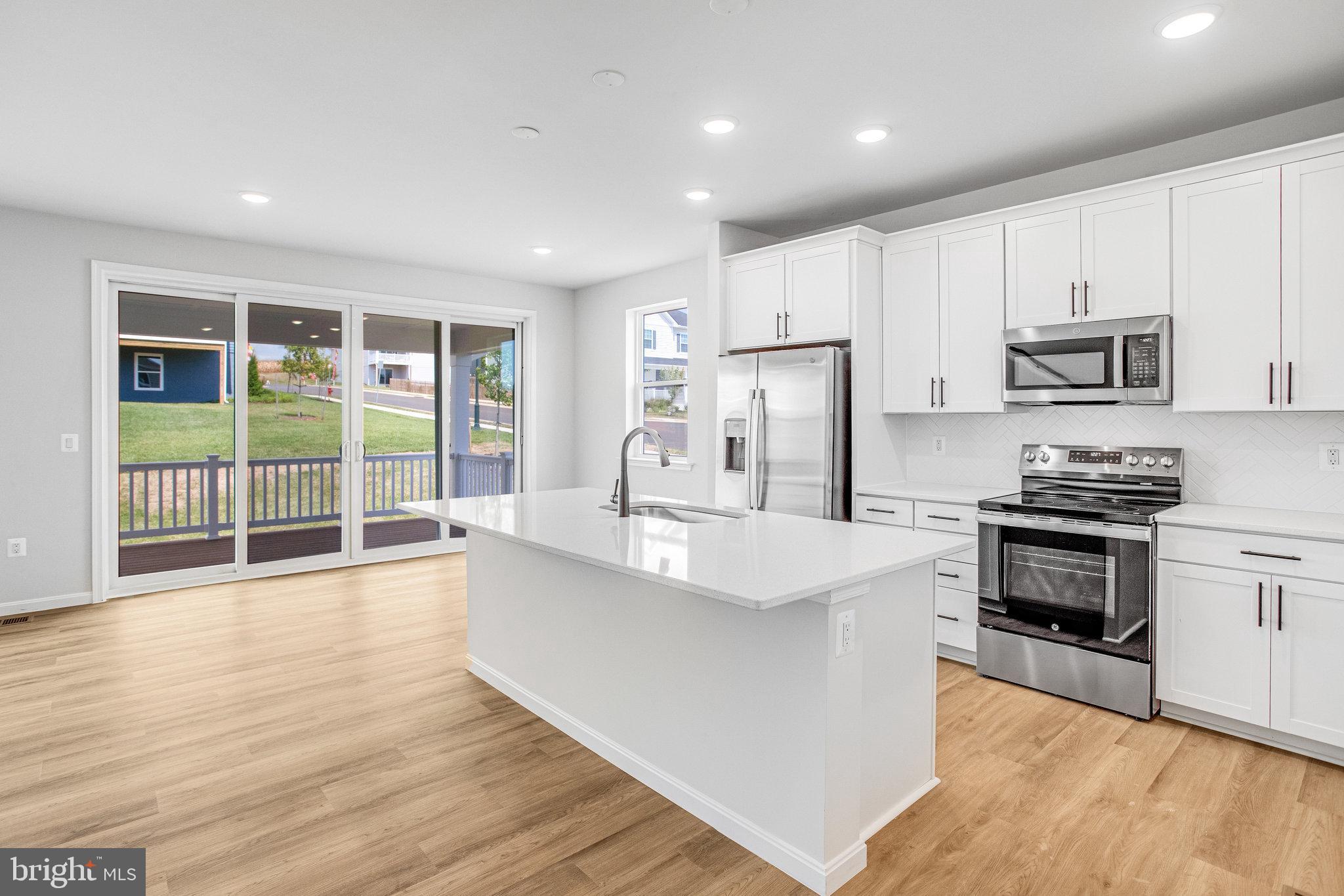 SEASONS AT ROUND MILL MEADOWS - Residential