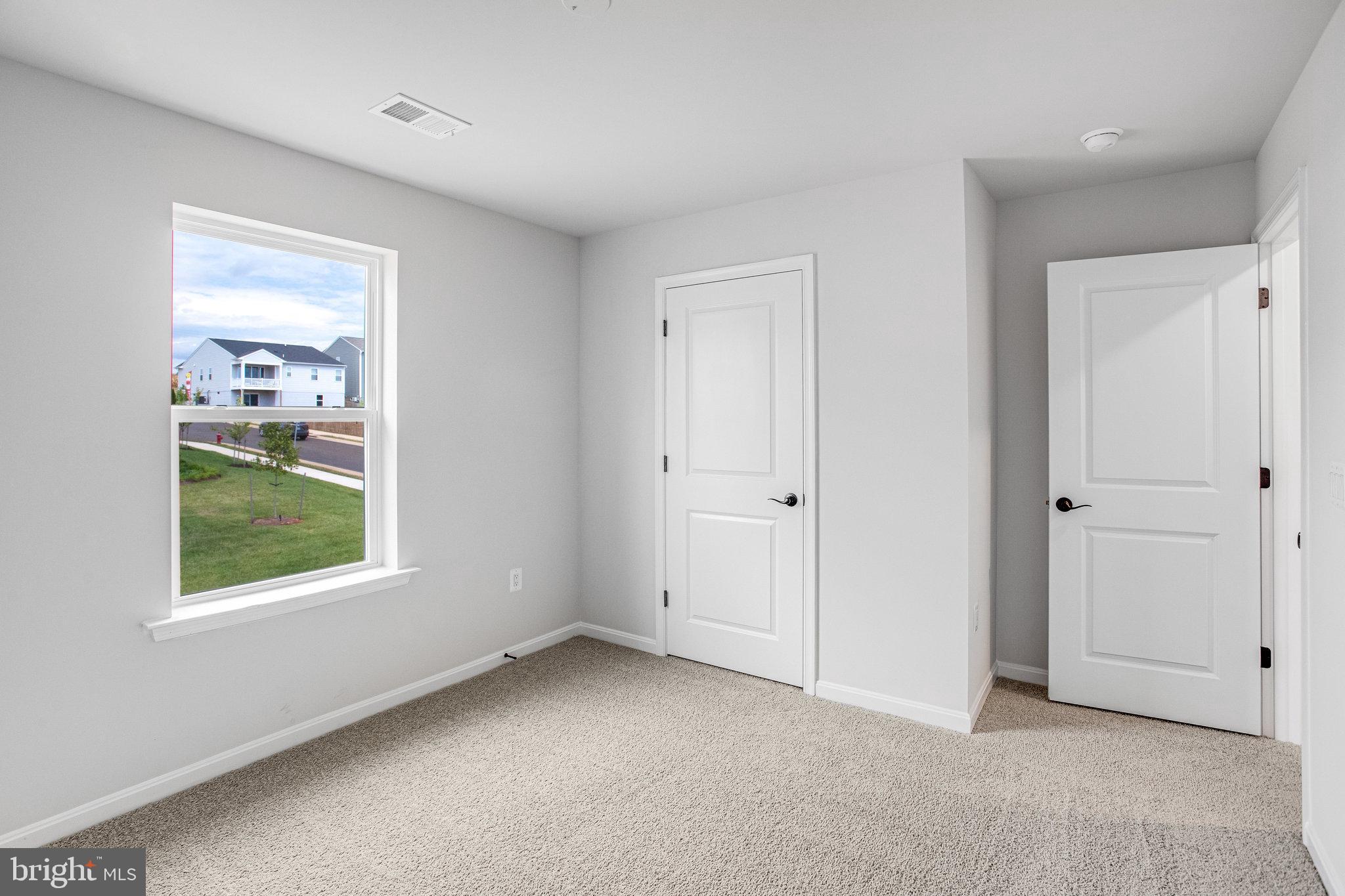 SEASONS AT ROUND MILL MEADOWS - Residential