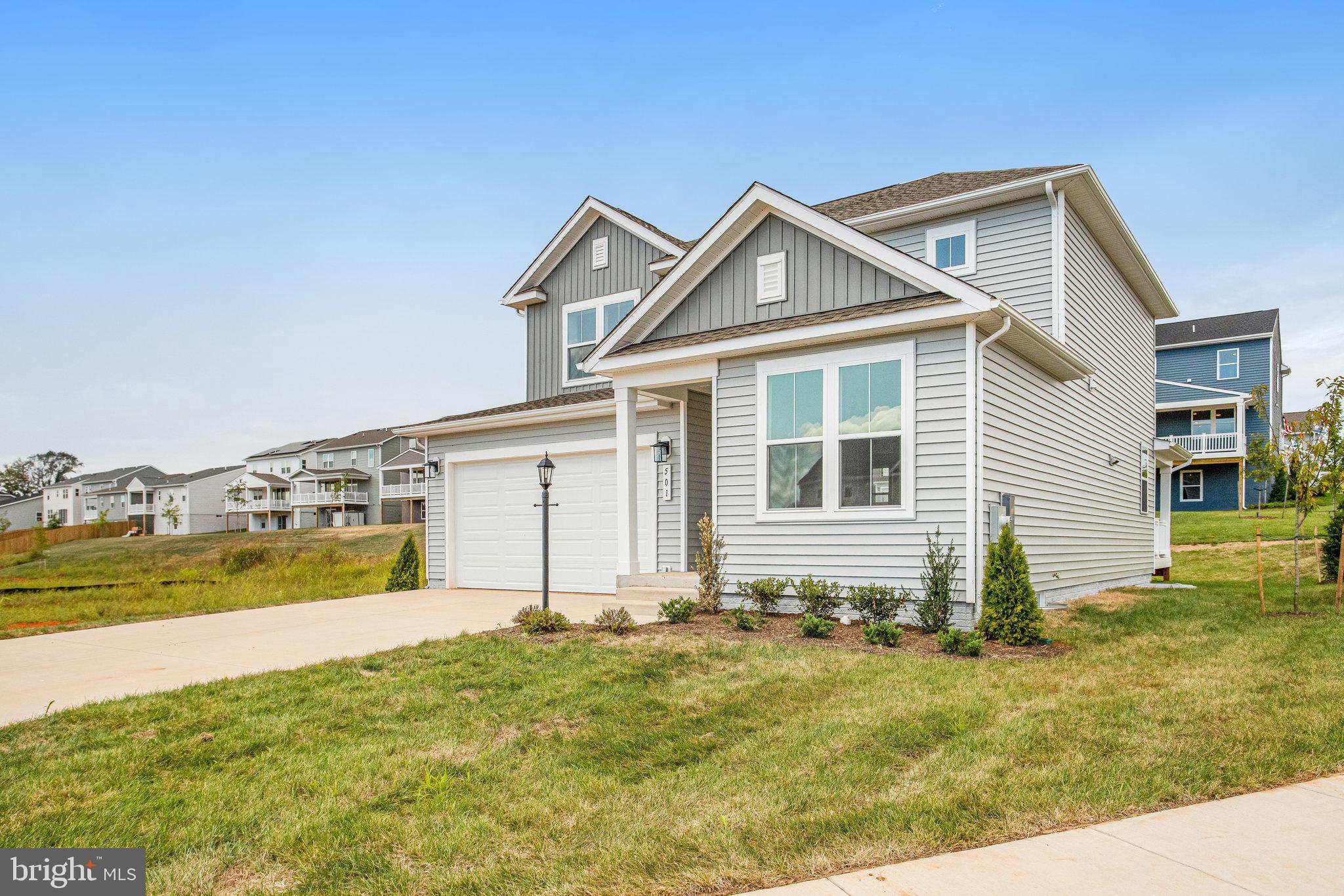 SEASONS AT ROUND MILL MEADOWS - Residential