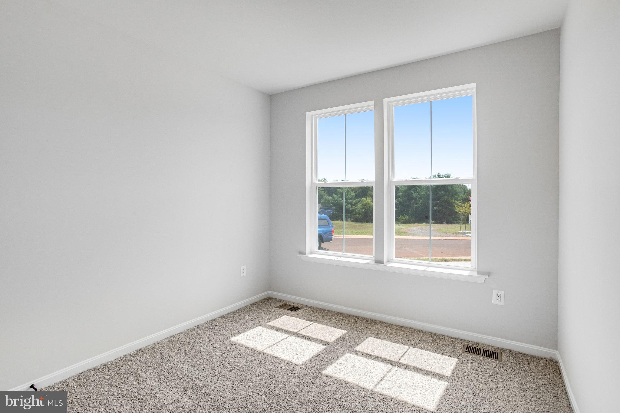 SEASONS AT ROUND MILL MEADOWS - Residential