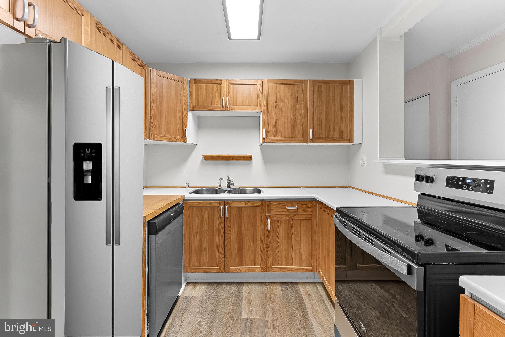 PEMBROOKE - Residential