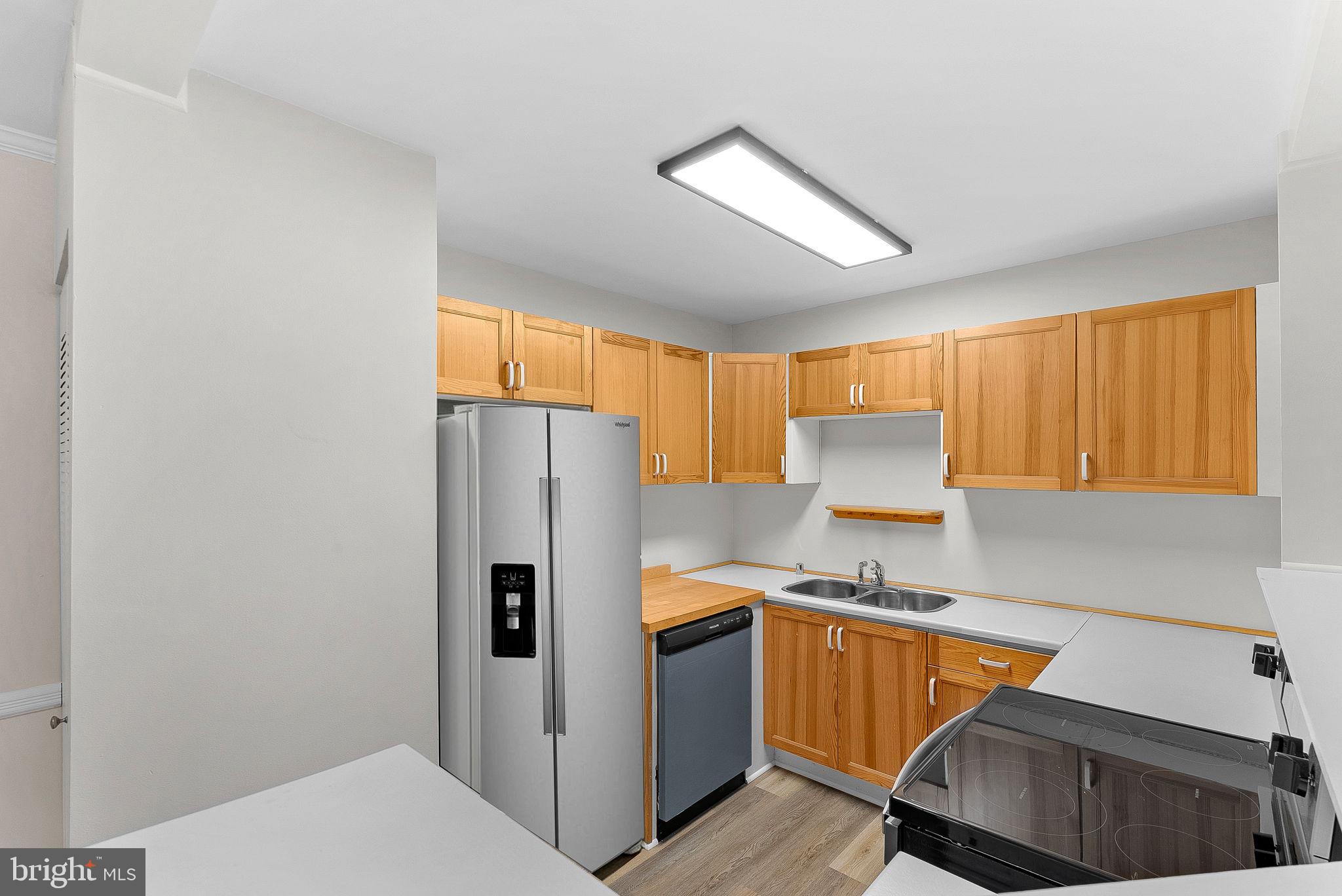 PEMBROOKE - Residential