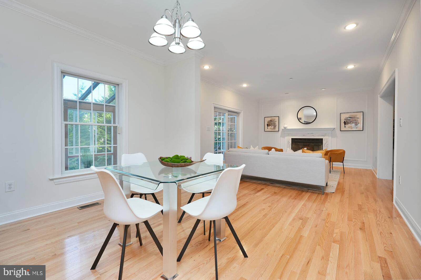GLEN ECHO HEIGHTS - Residential