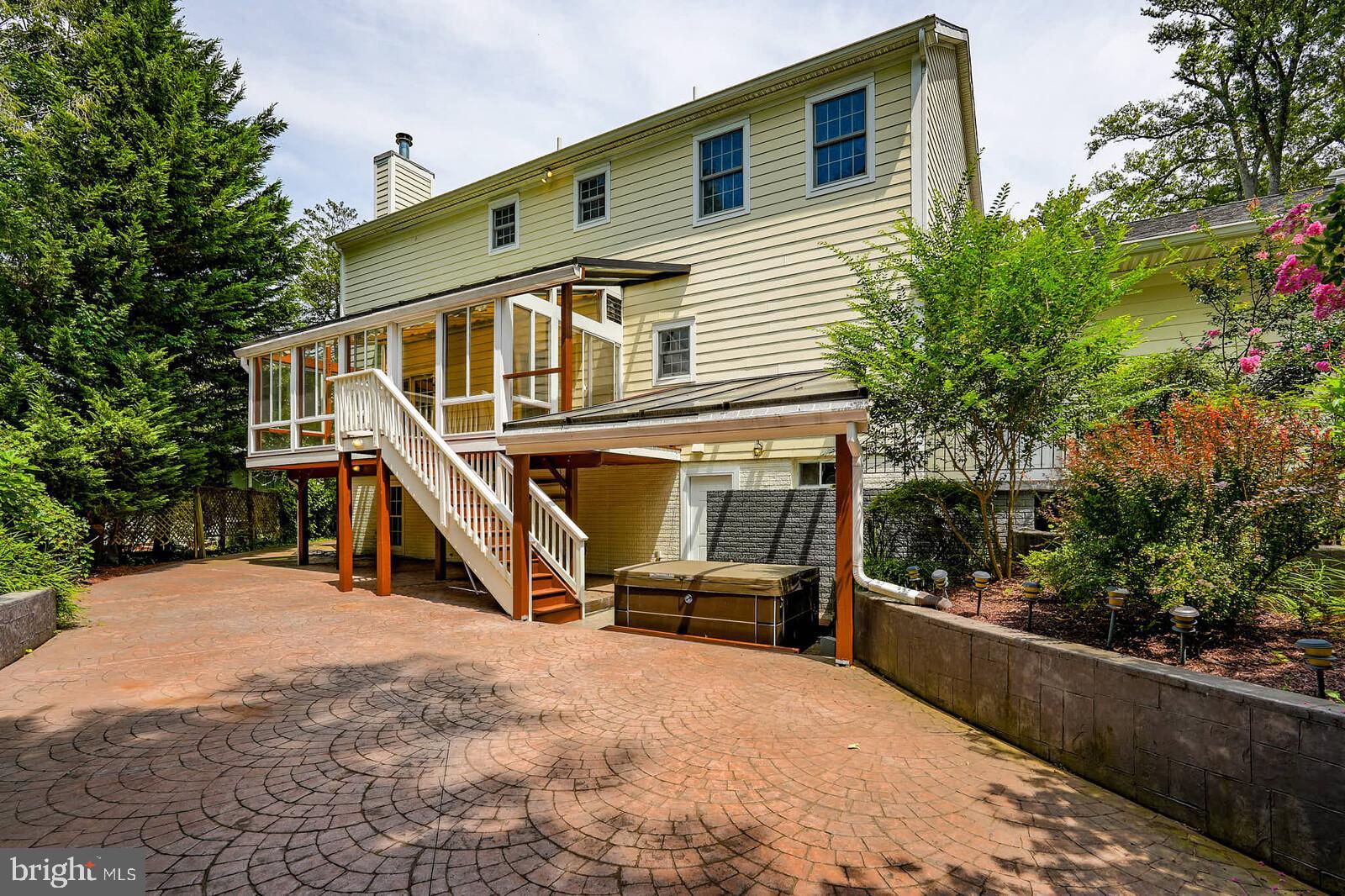 GLEN ECHO HEIGHTS - Residential