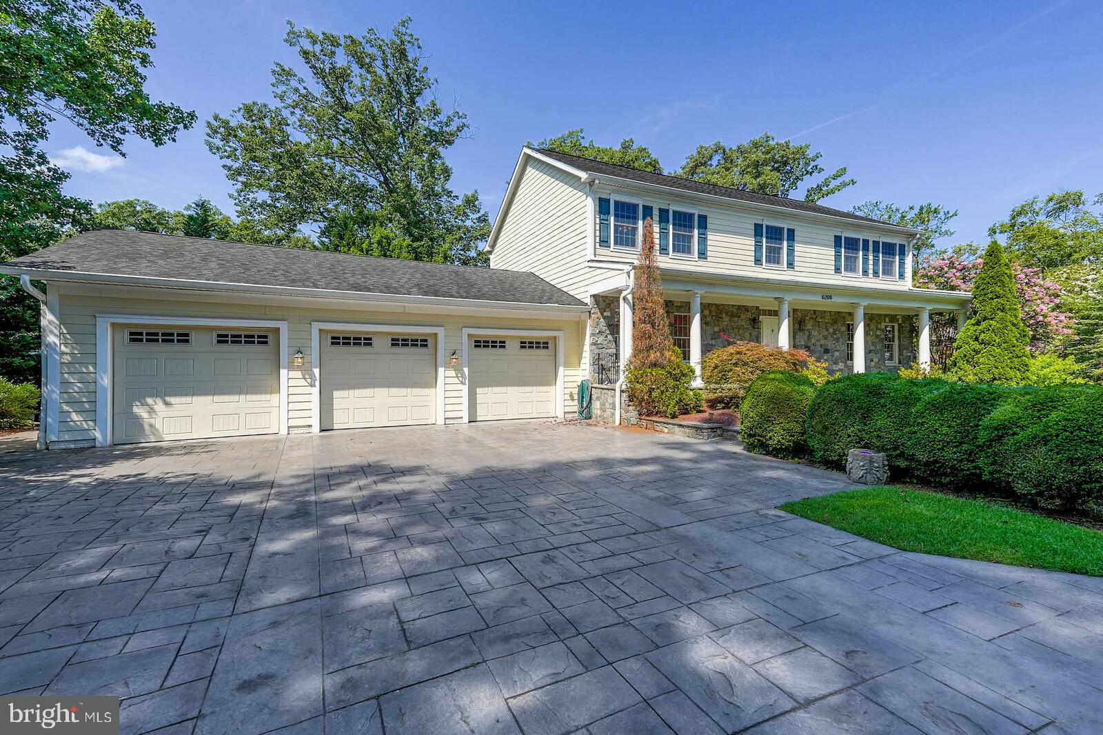 GLEN ECHO HEIGHTS - Residential