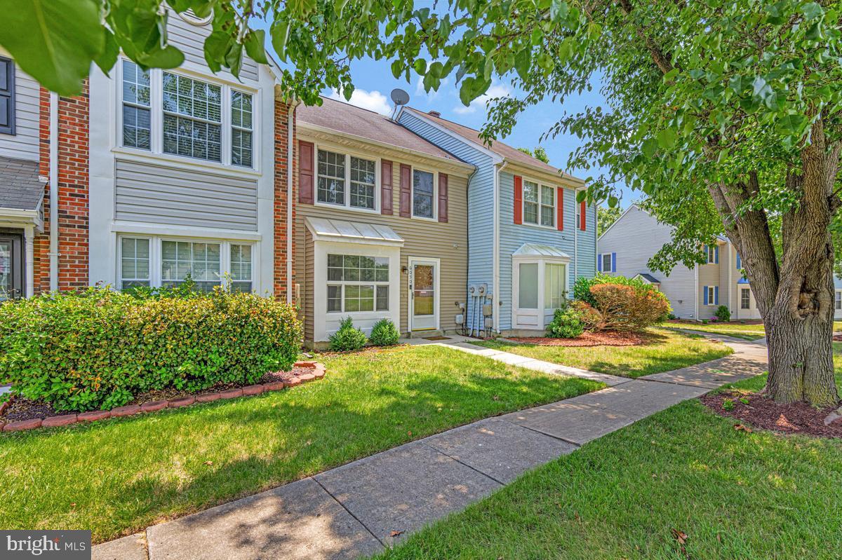 HAMPSHIRE - Residential