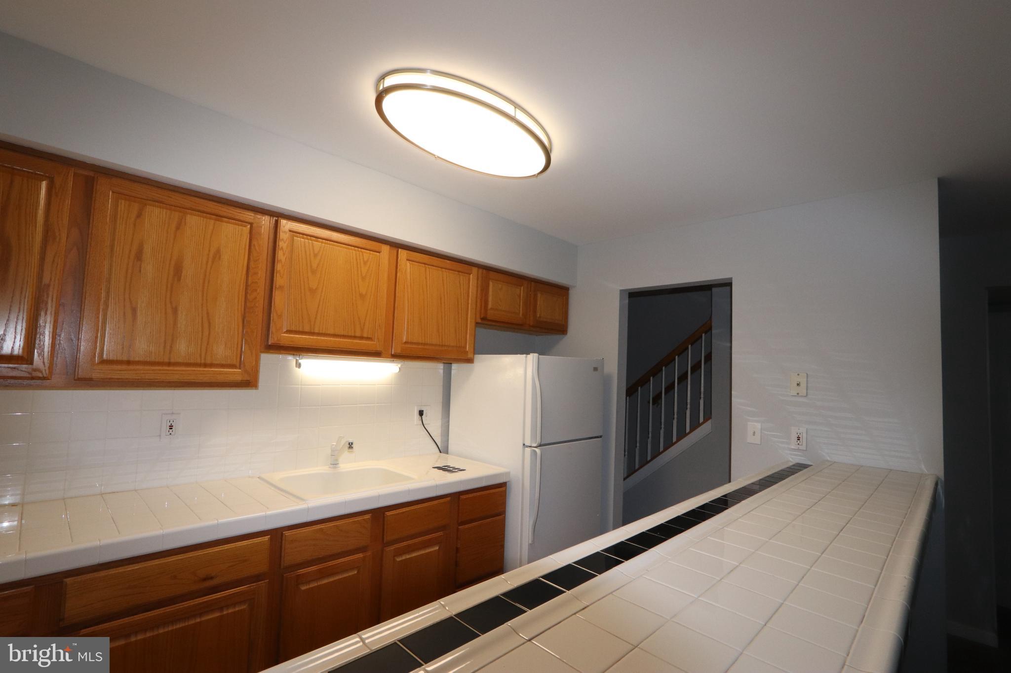 ROLLING MEADOWS SUB - Residential