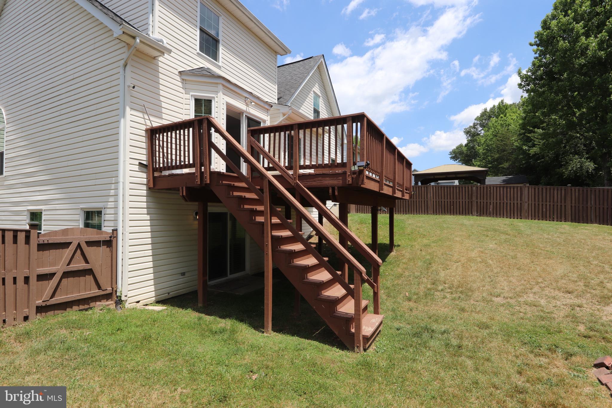 ROLLING MEADOWS SUB - Residential