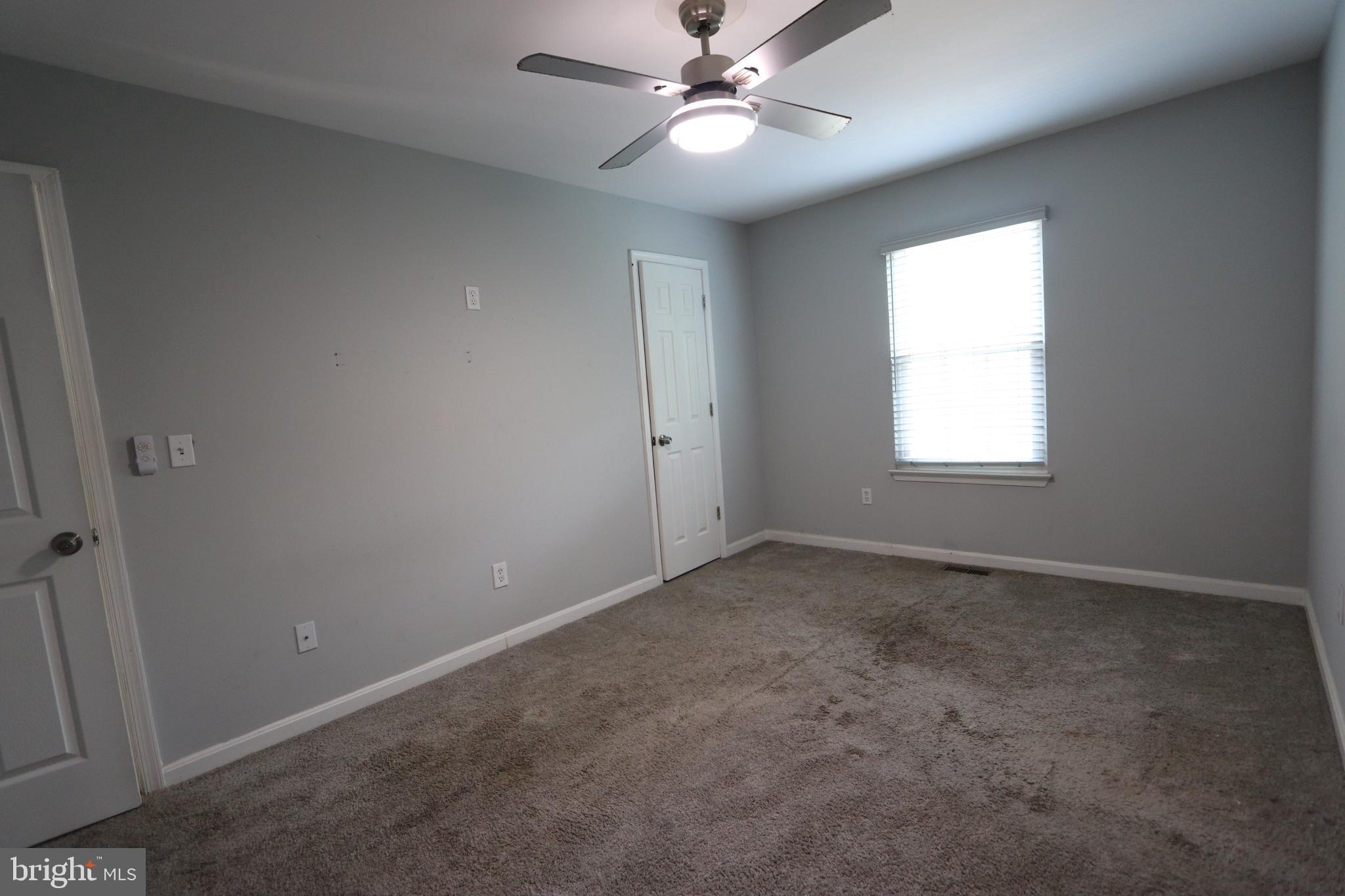 ROLLING MEADOWS SUB - Residential