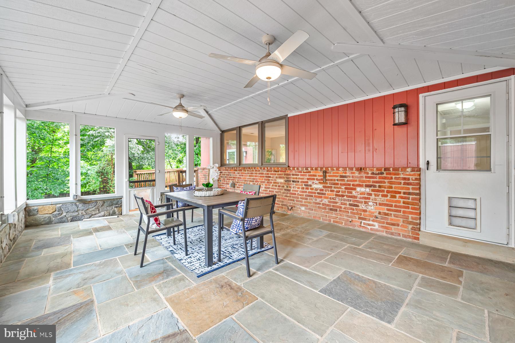 BANNOCKBURN - Residential
