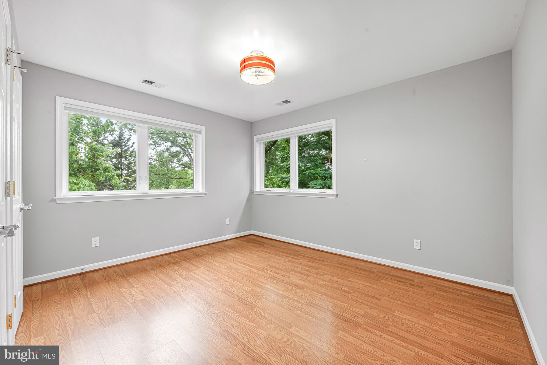 BANNOCKBURN - Residential