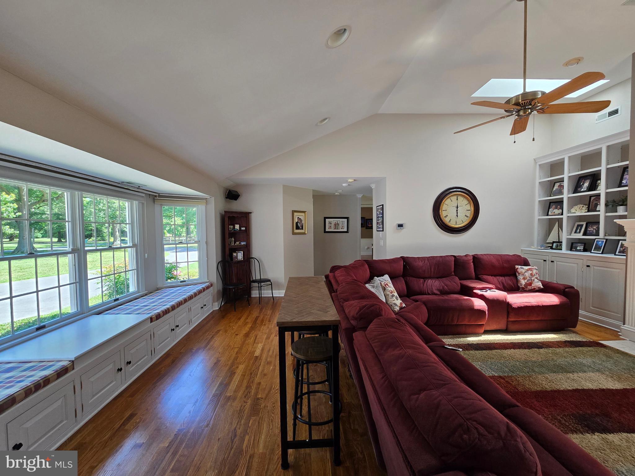OAKLANDS - Residential