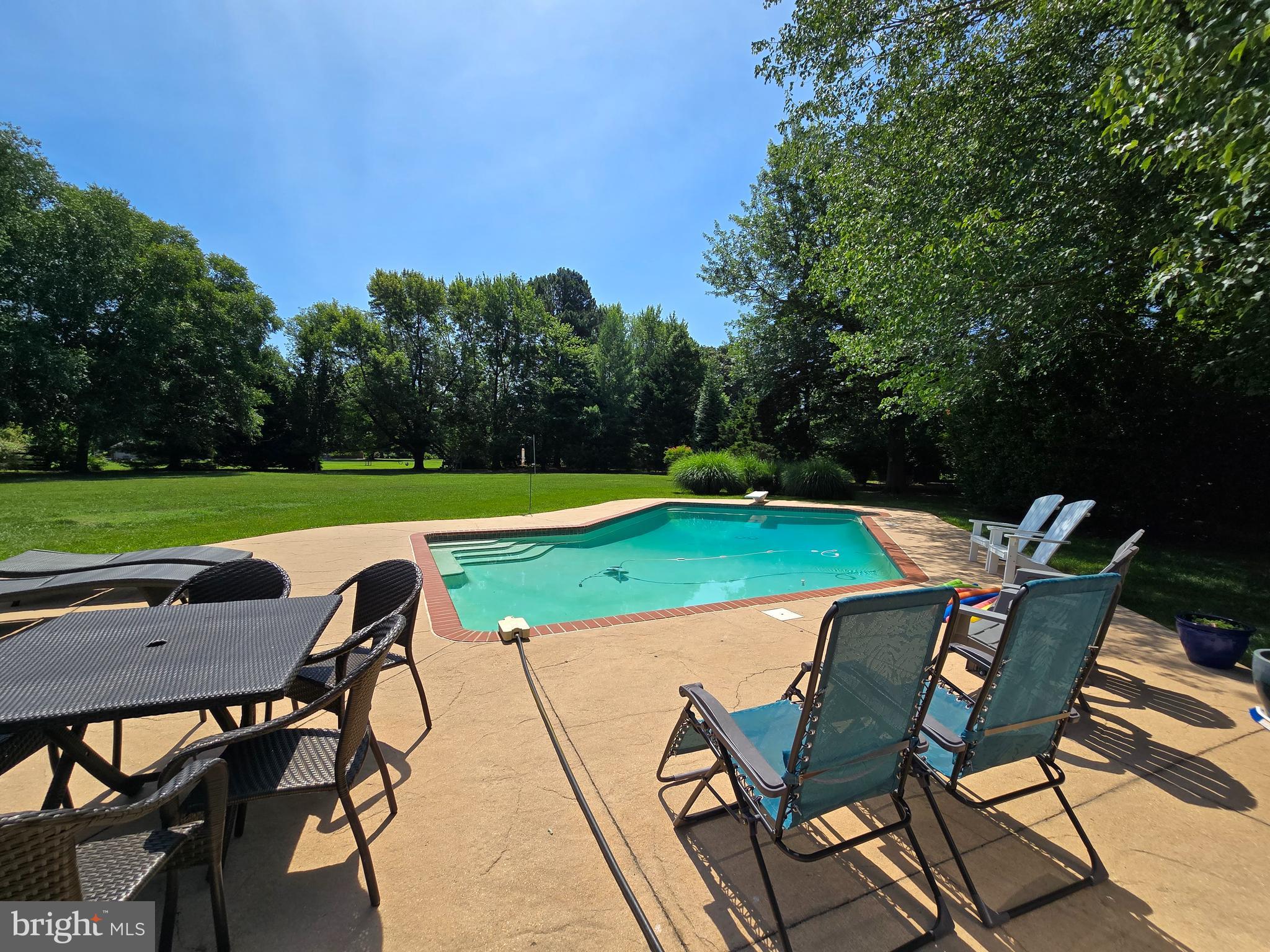 OAKLANDS - Residential