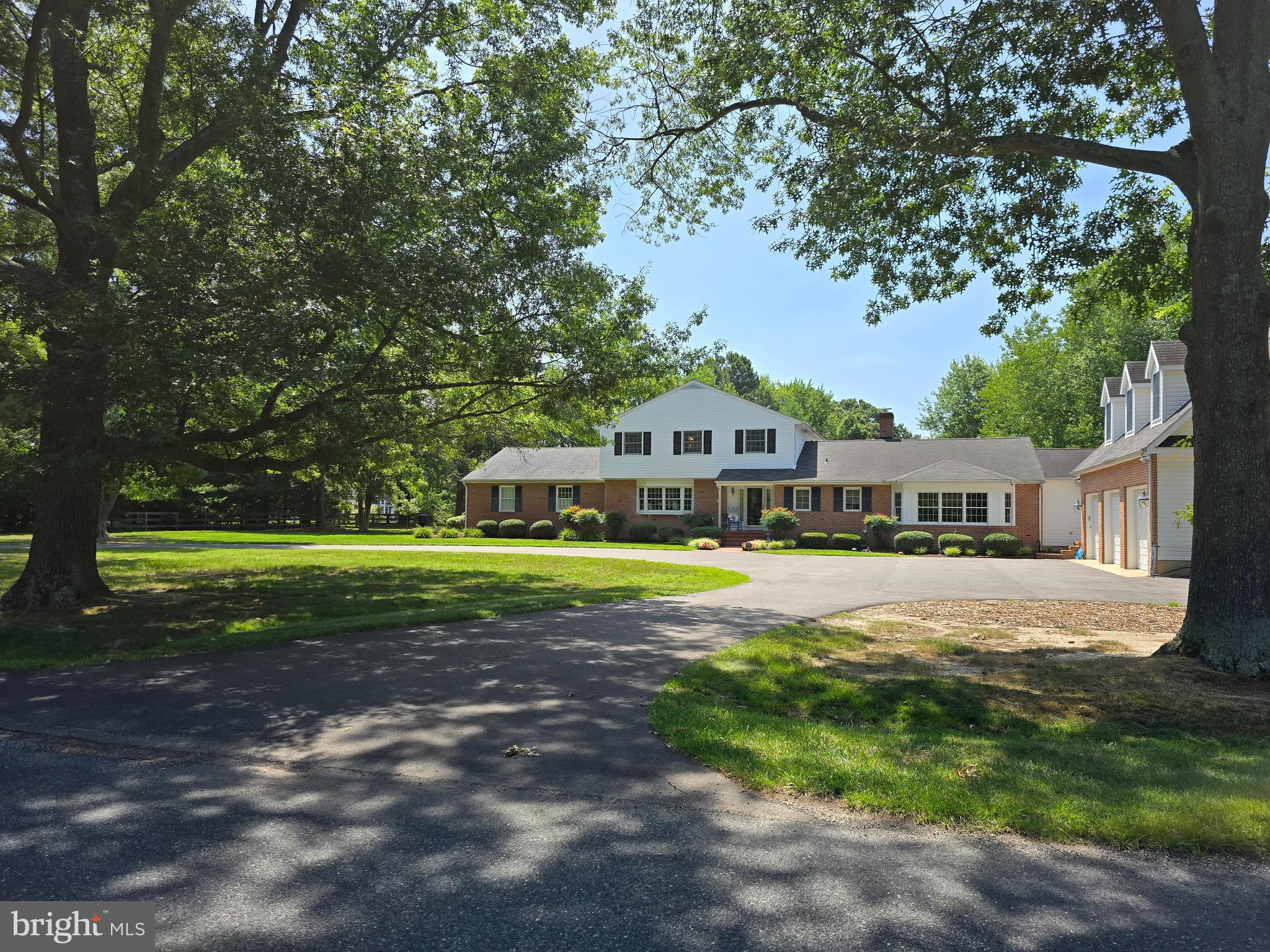 OAKLANDS - Residential