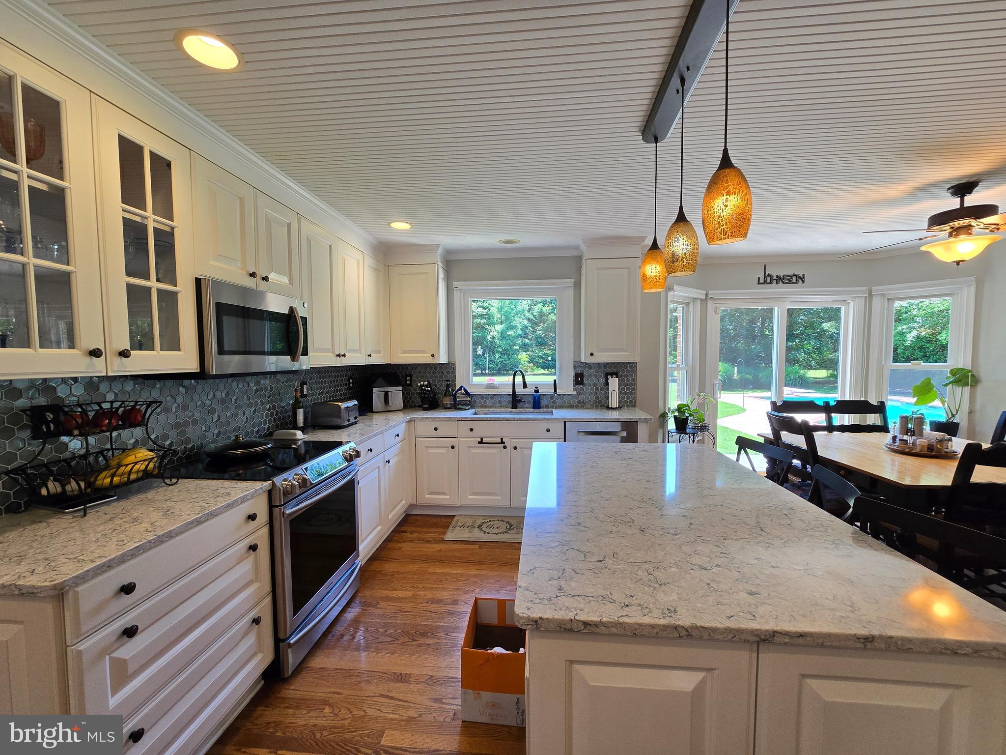 OAKLANDS - Residential