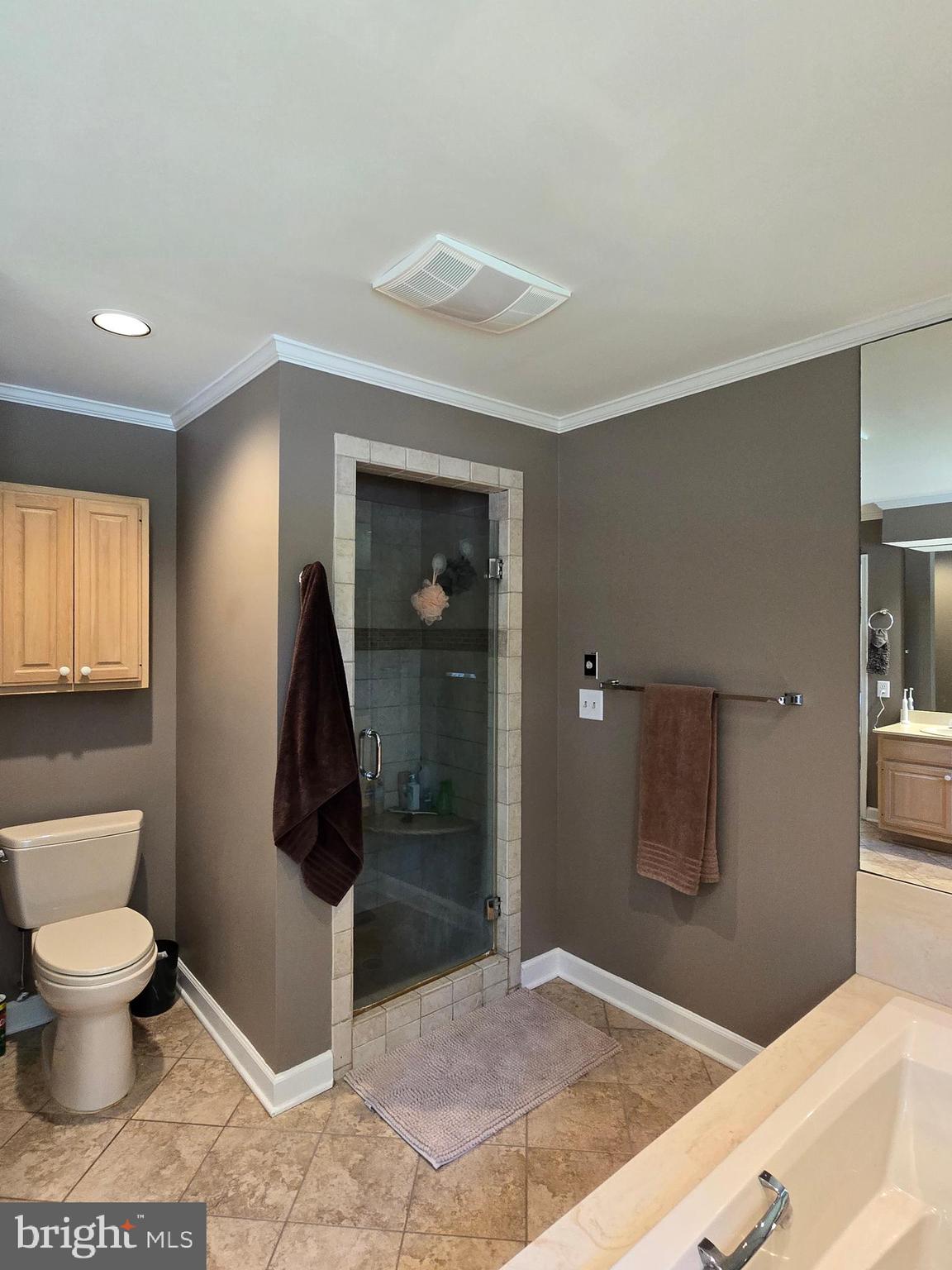 OAKLANDS - Residential