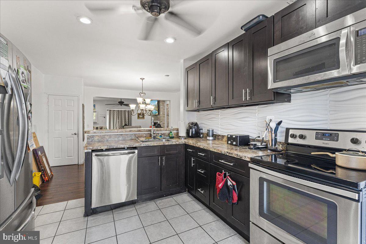 OVERBROOK FARMS - Residential