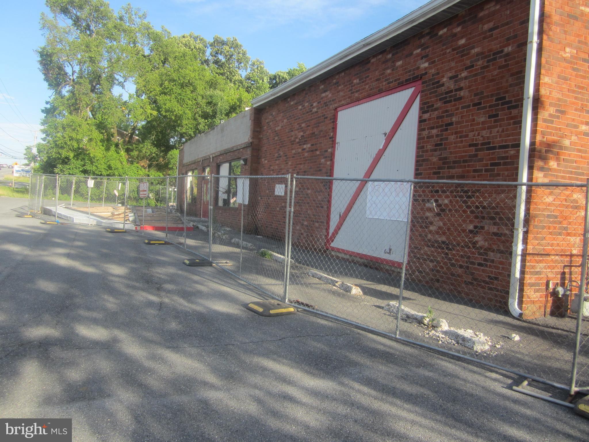 Amazing opportunity to build your commercial business on a prime location with full exposure to Baltimore National Pike. 
A great location for a commercial building.