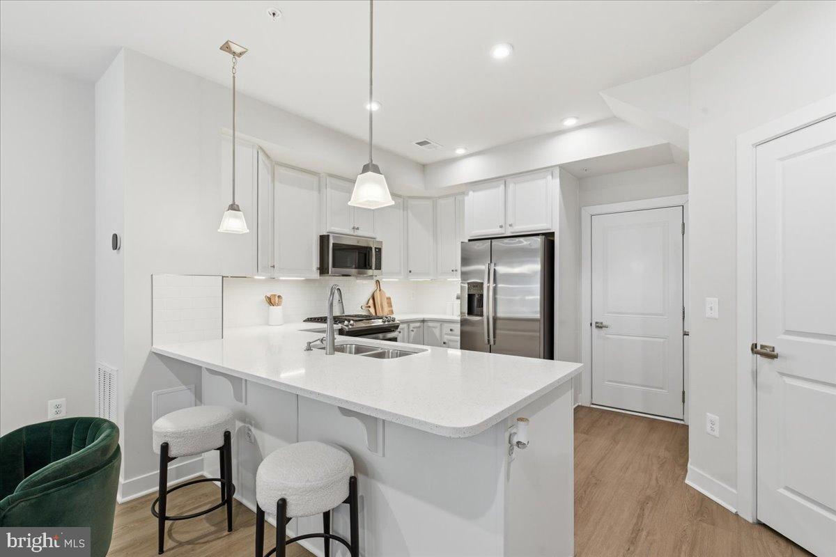 POTOMAC SHORES - Residential