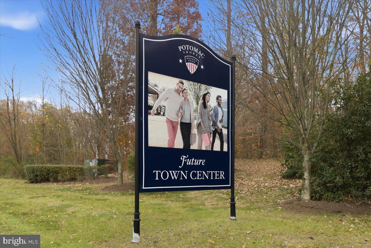 POTOMAC SHORES - Residential