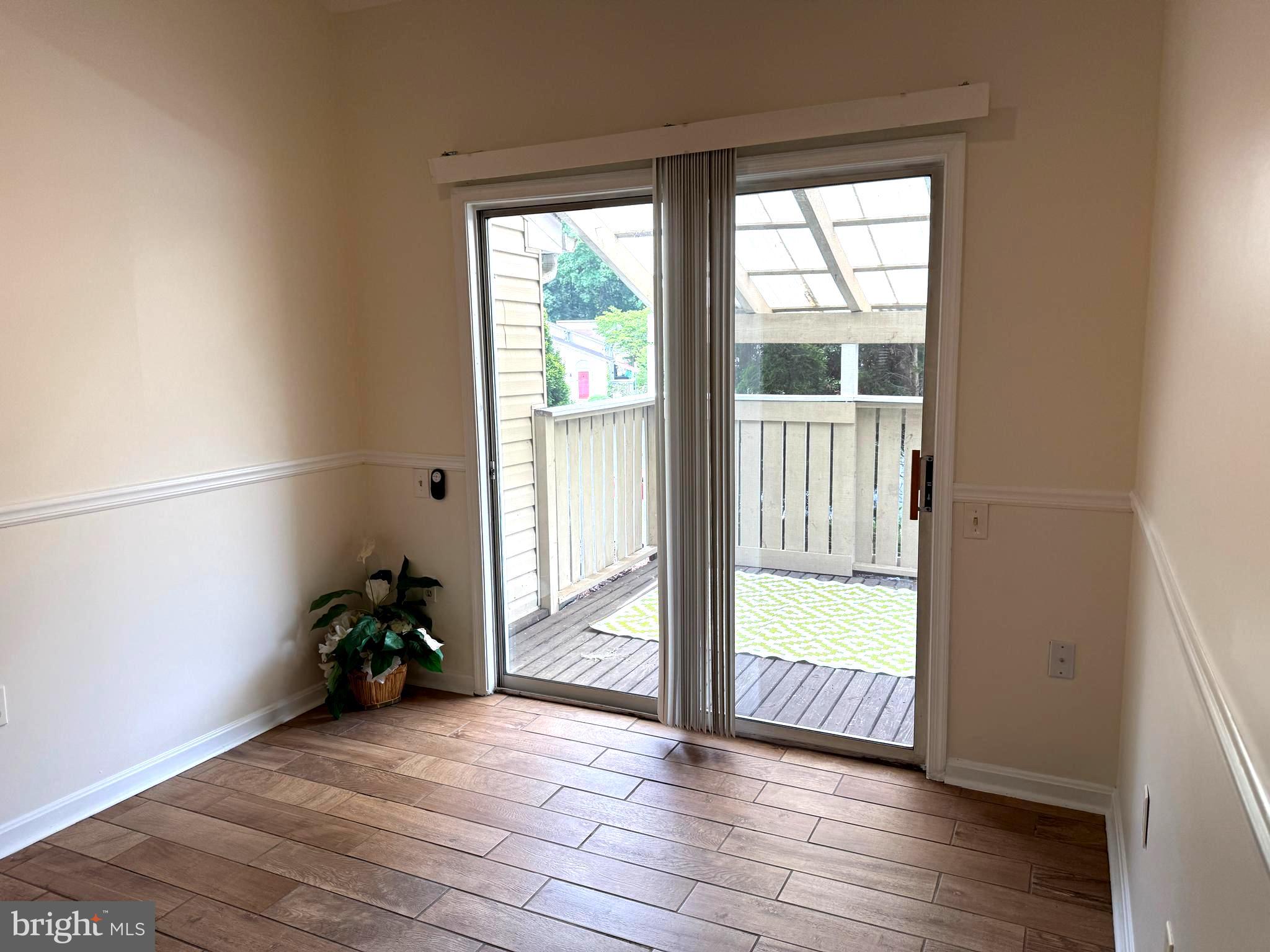 WOODLANDS NORTH - Residential