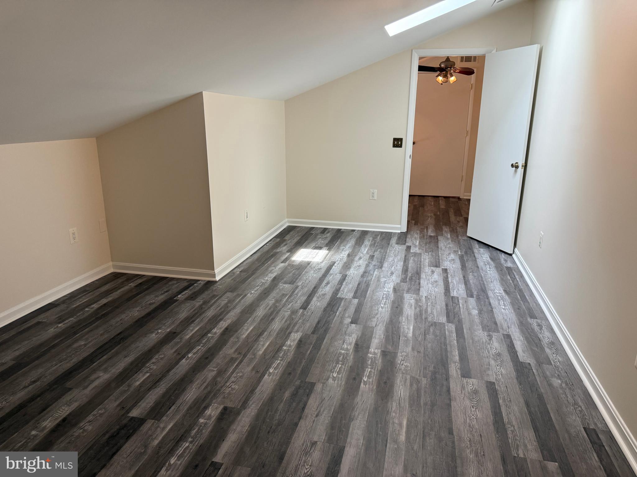 WOODLANDS NORTH - Residential