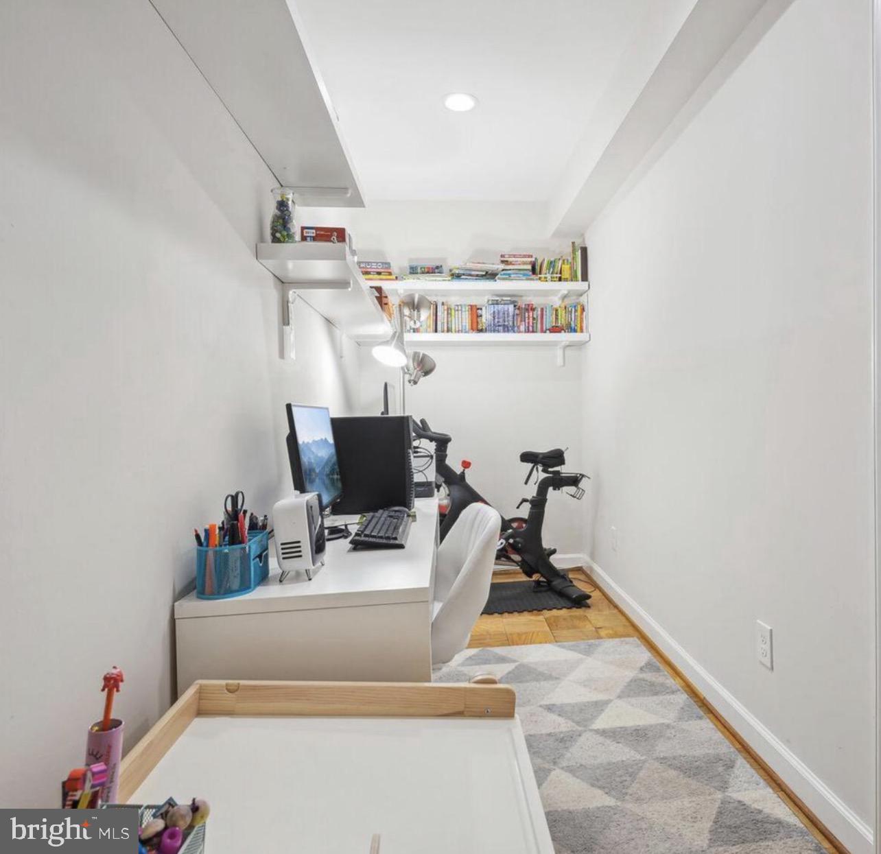 WESTBARD MEWS - Residential Lease