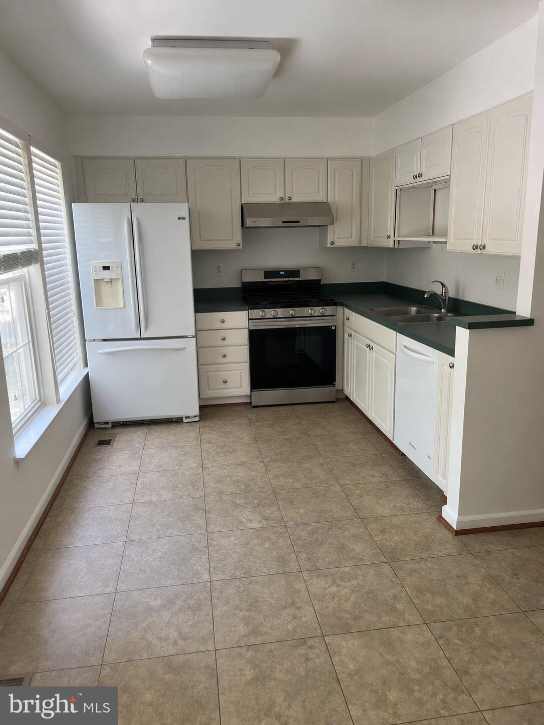 KINGSVIEW RIDGE - Residential