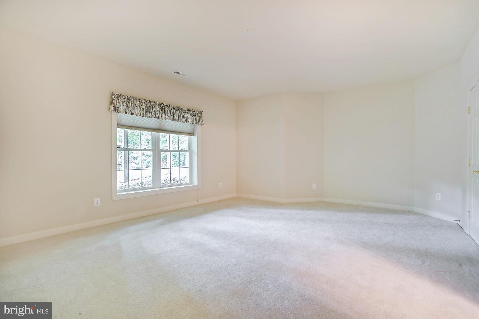 WOODS OF MYRTLE POINT - Residential