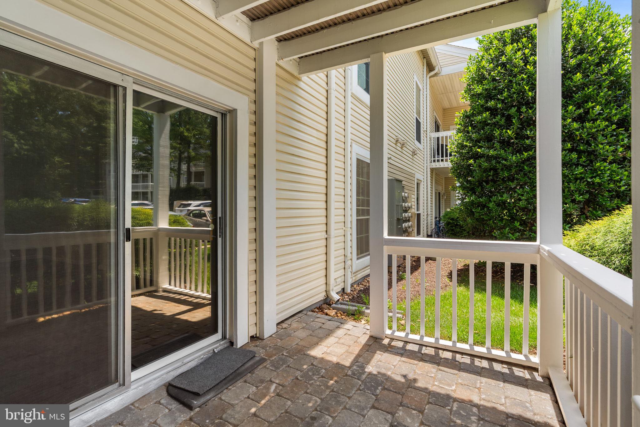 VININGS CONDO - Residential