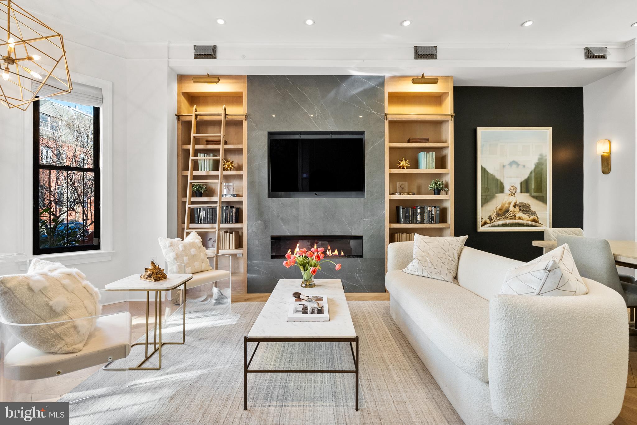 DUPONT CIRCLE - Residential