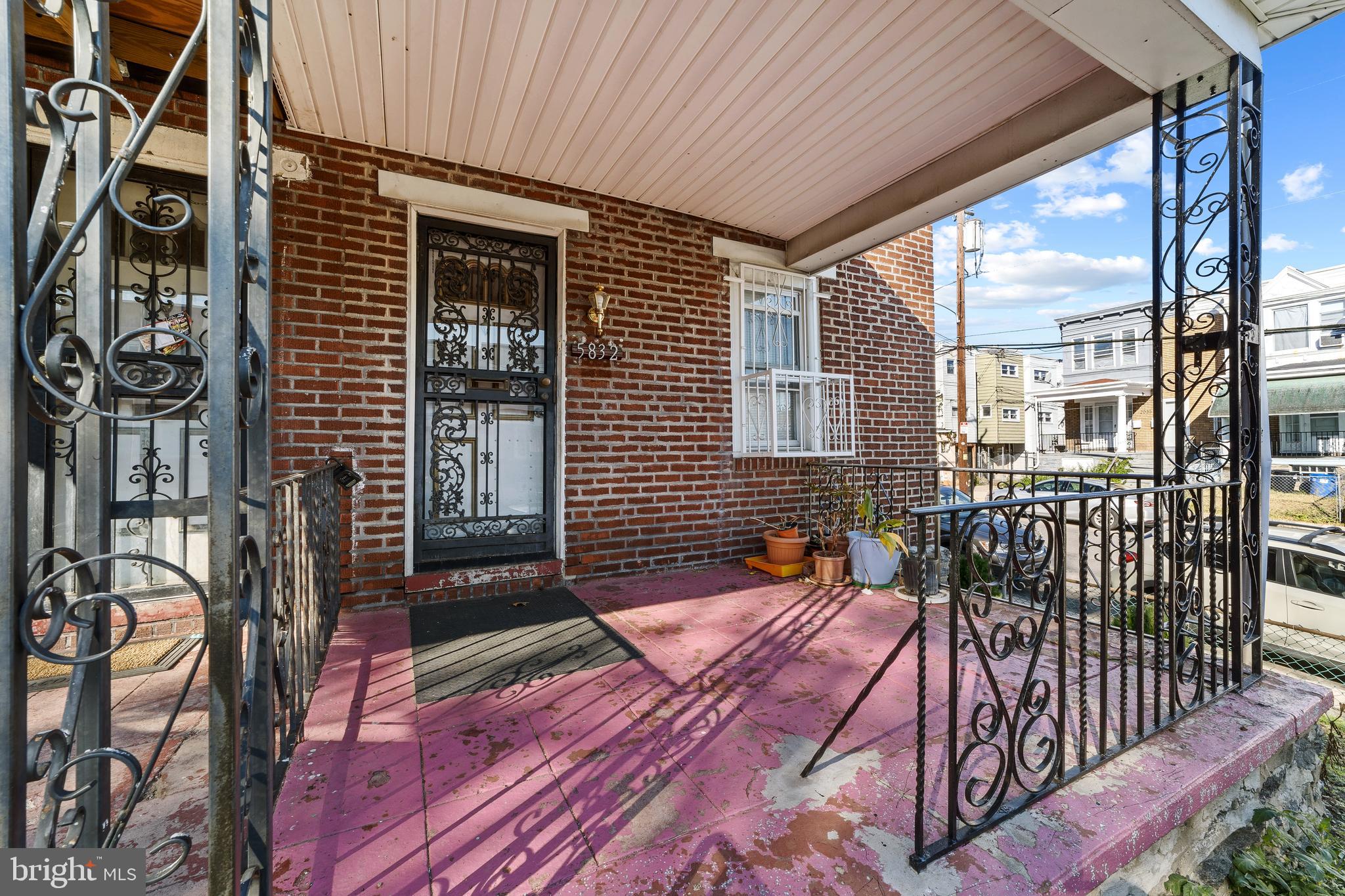 GERMANTOWN - Residential