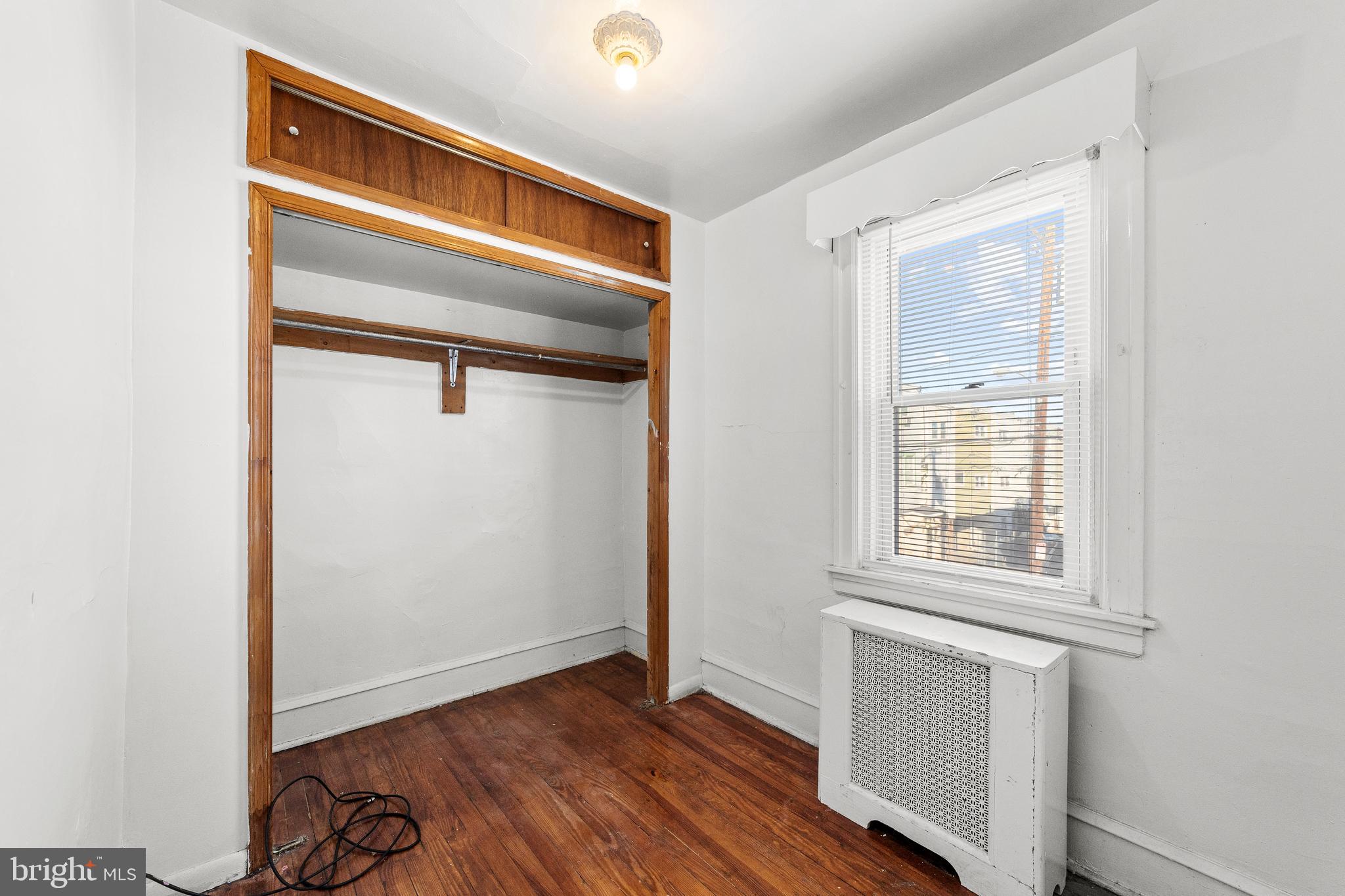 GERMANTOWN - Residential